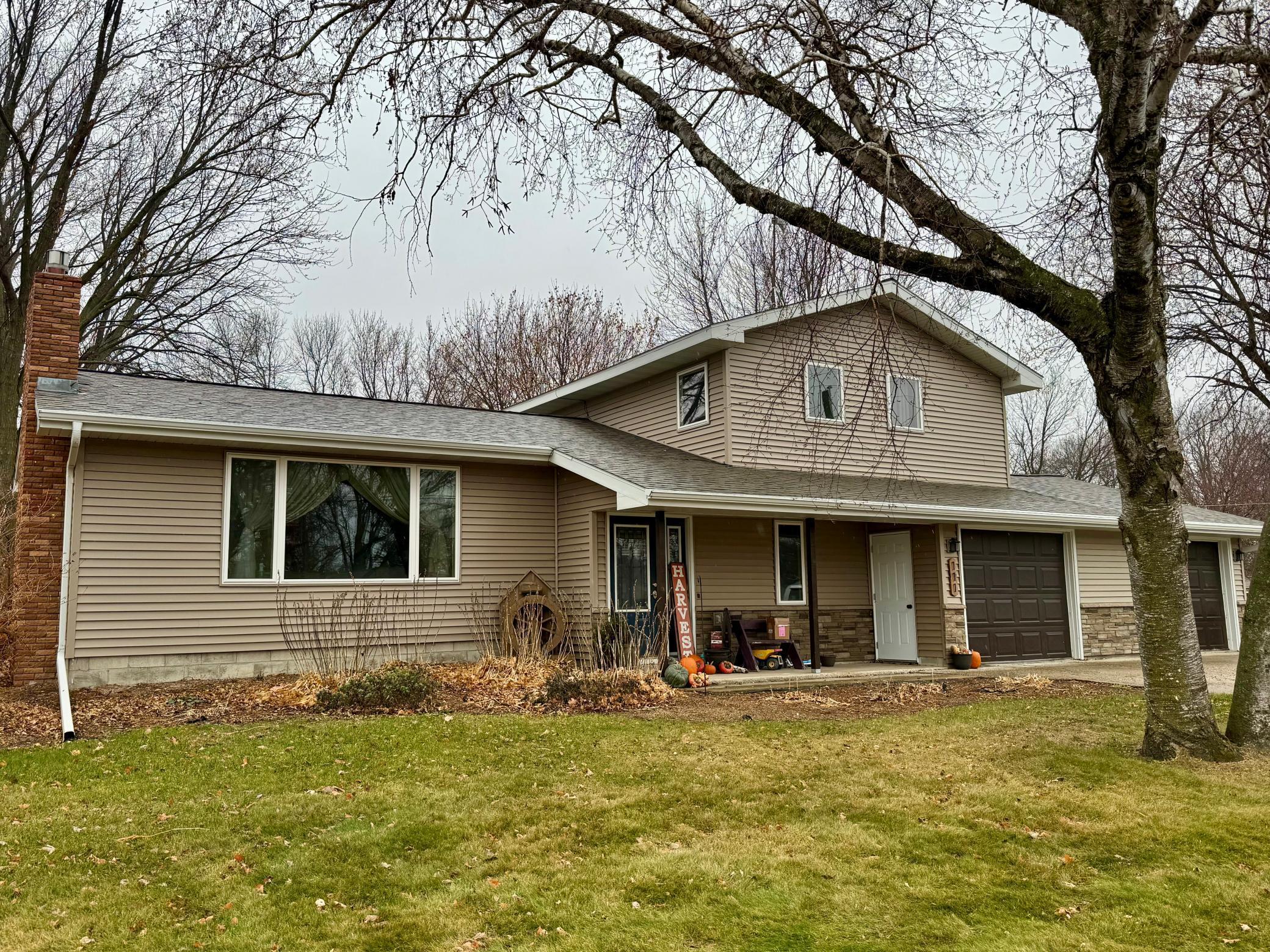 111 Cherry Avenue Property Photo 1