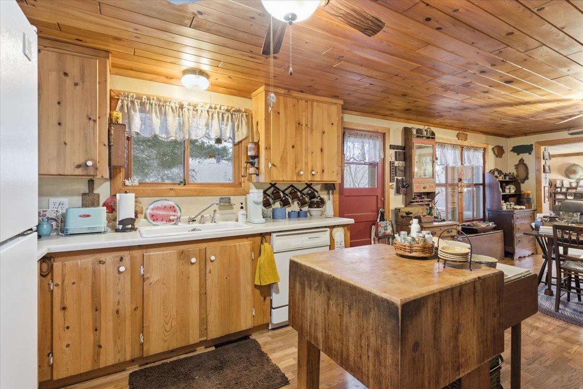 2170 County Road 5 Nw Property Photo 7