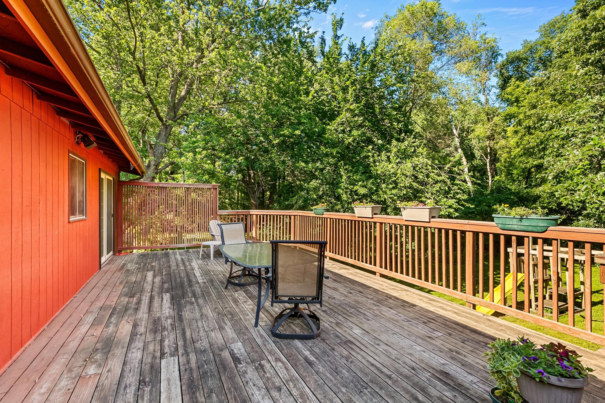 8135 Long Lake Road Property Photo 30