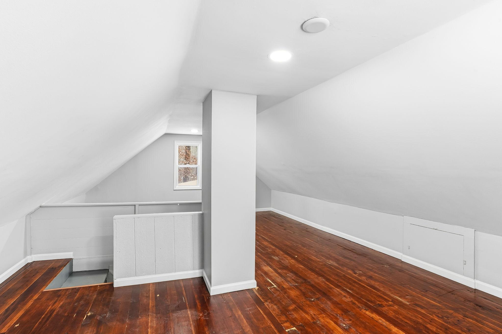 9350 Roy Road Property Photo 18