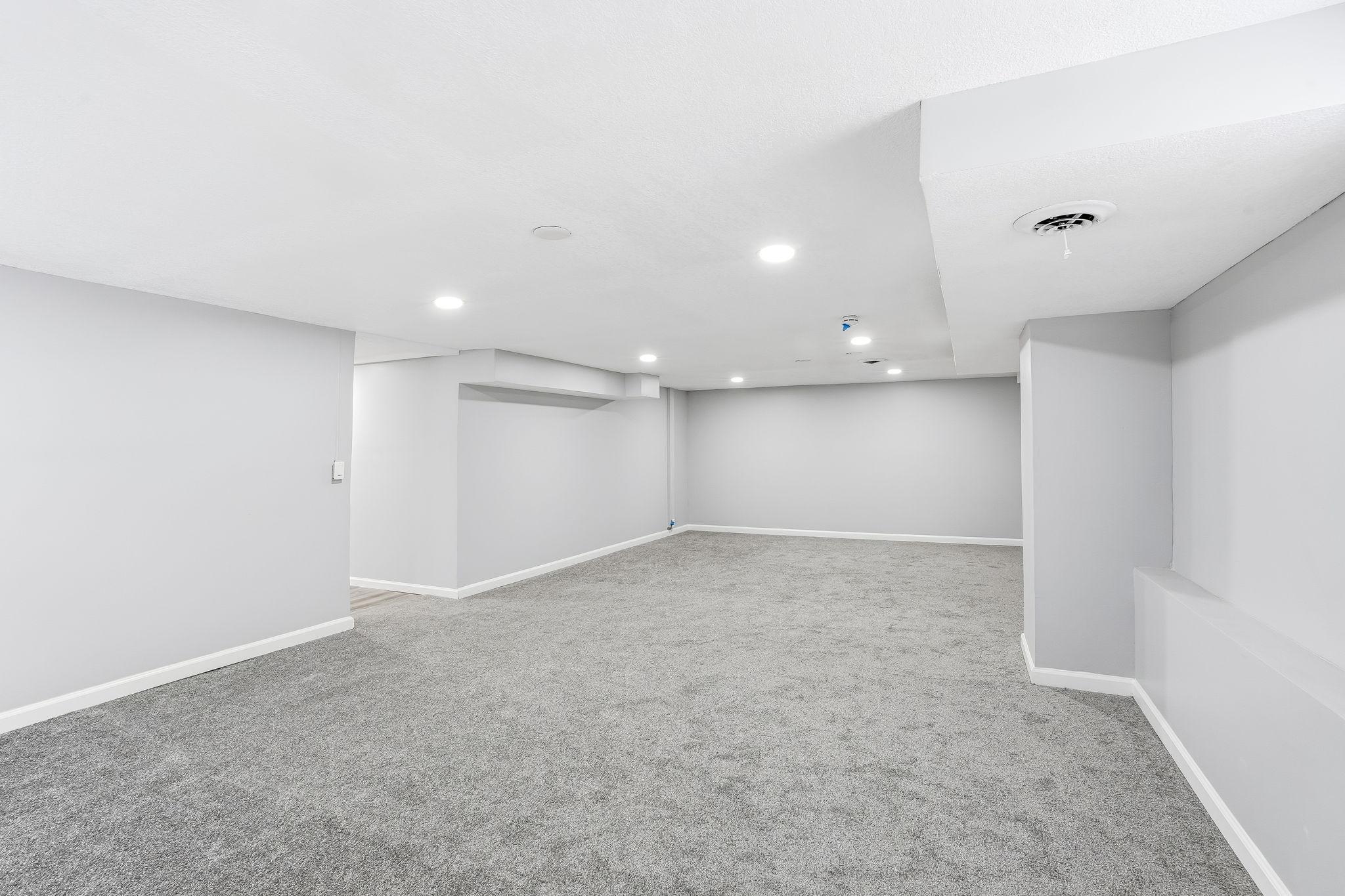 9350 Roy Road Property Photo 27