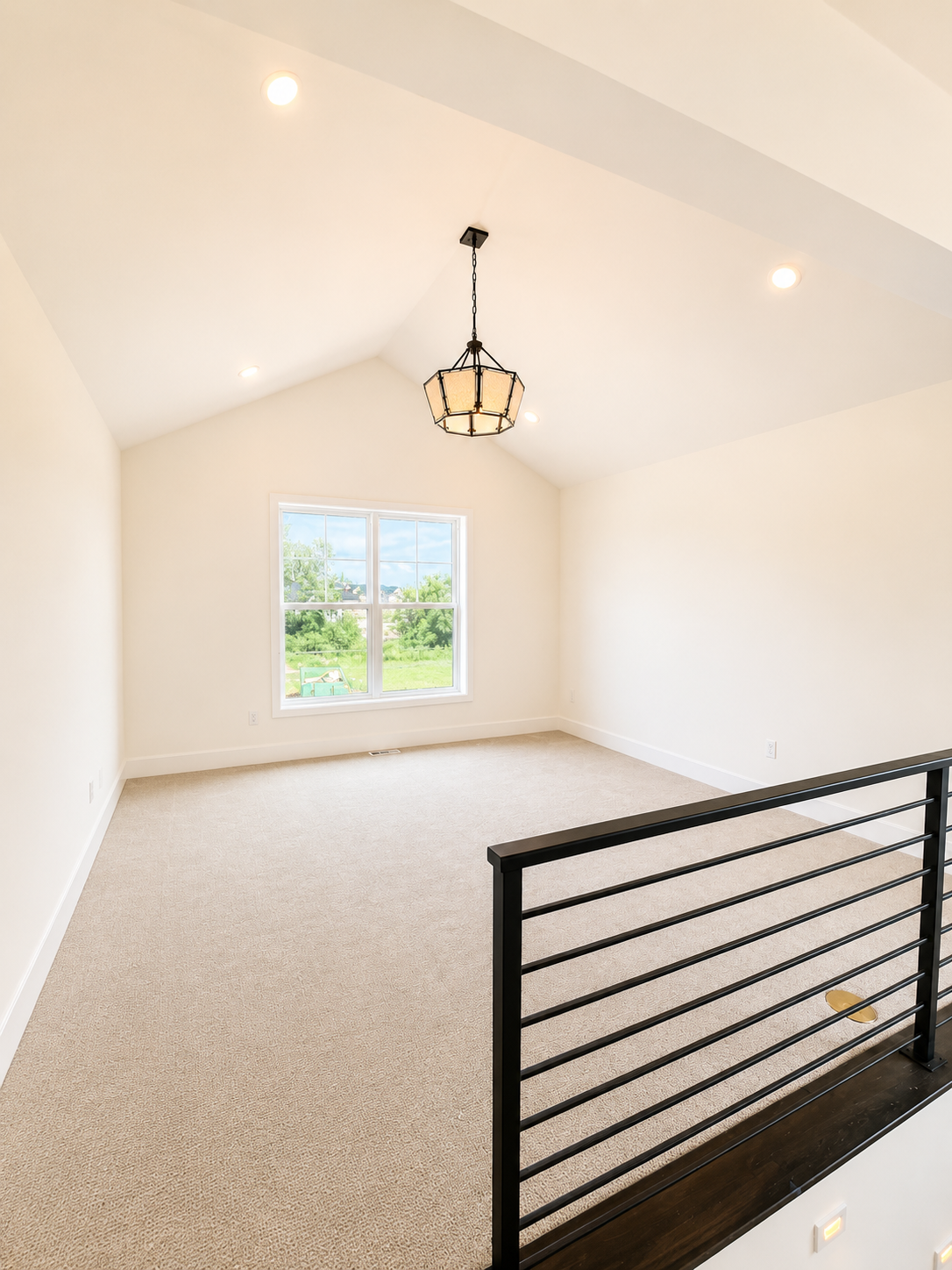 20069 Globe Drive Property Photo 10