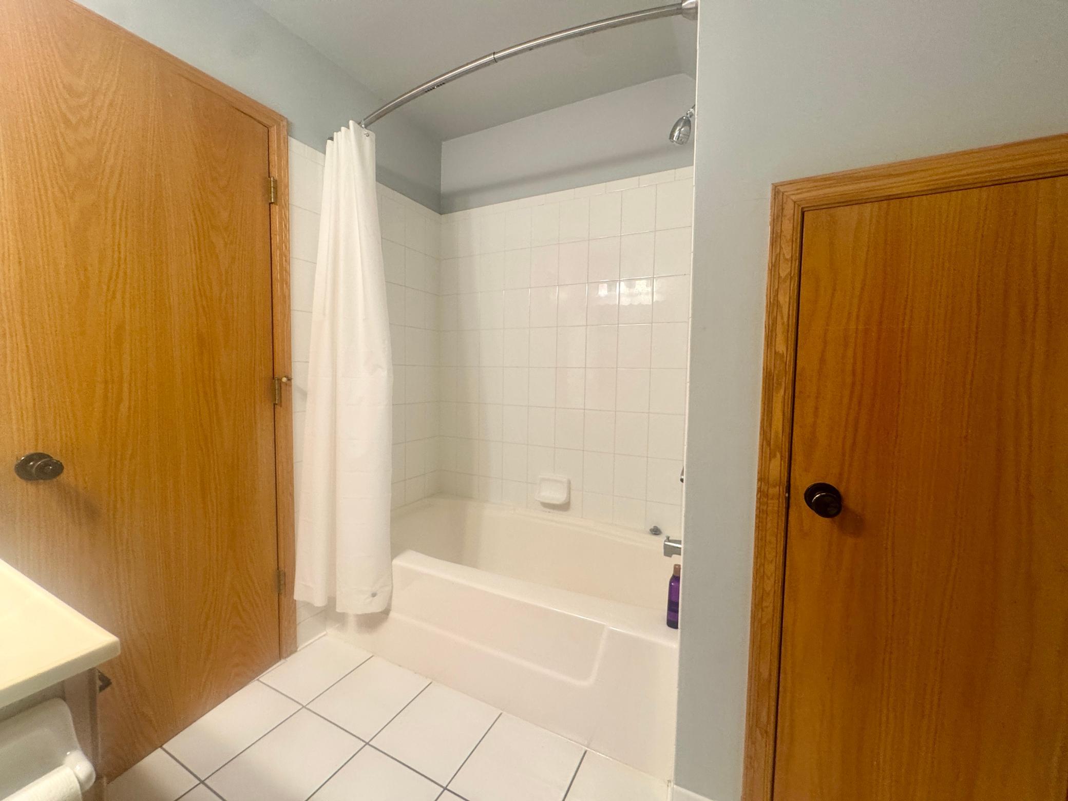 5239 N 6th Street Property Photo 6