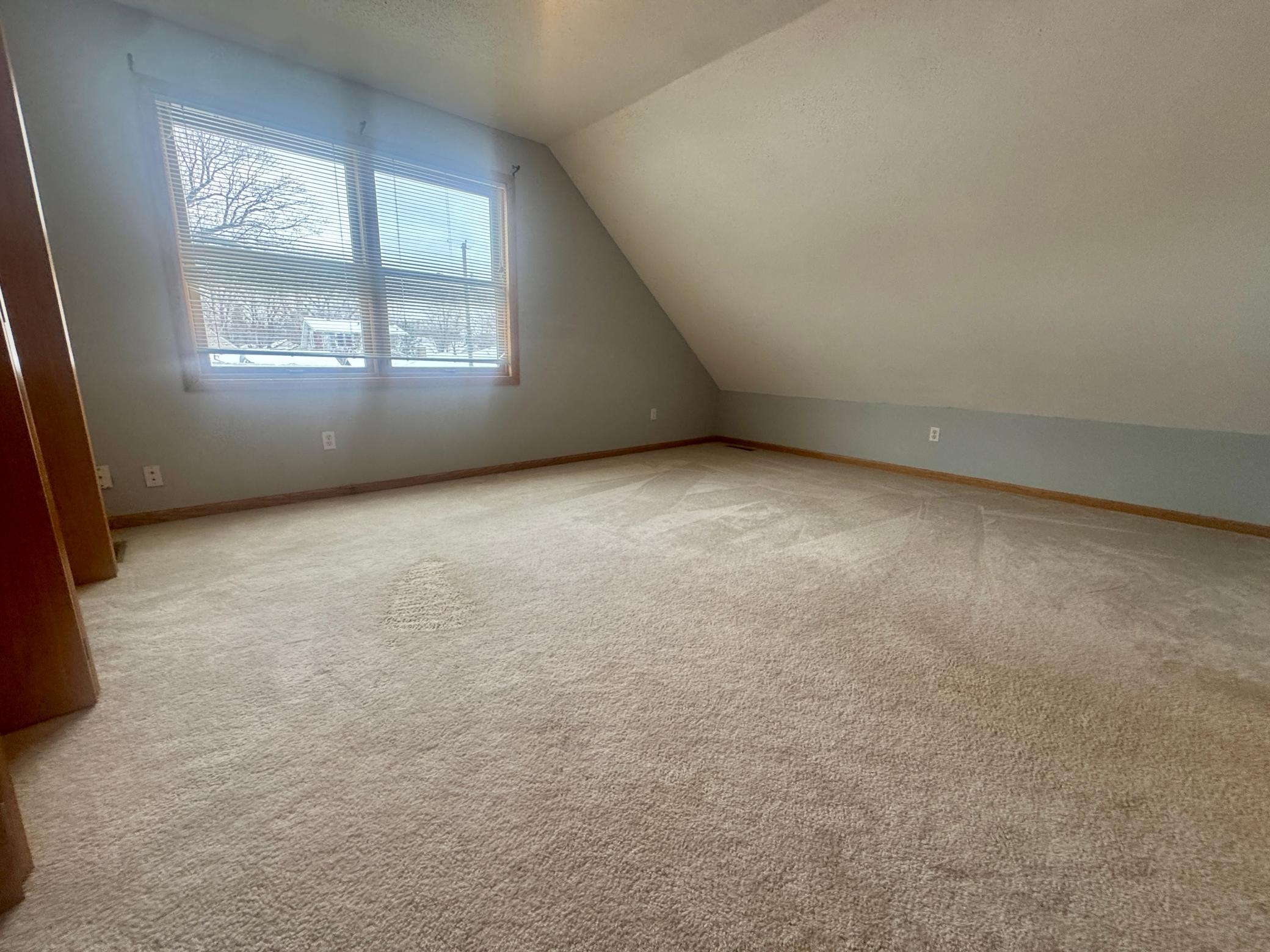 5239 N 6th Street Property Photo 7
