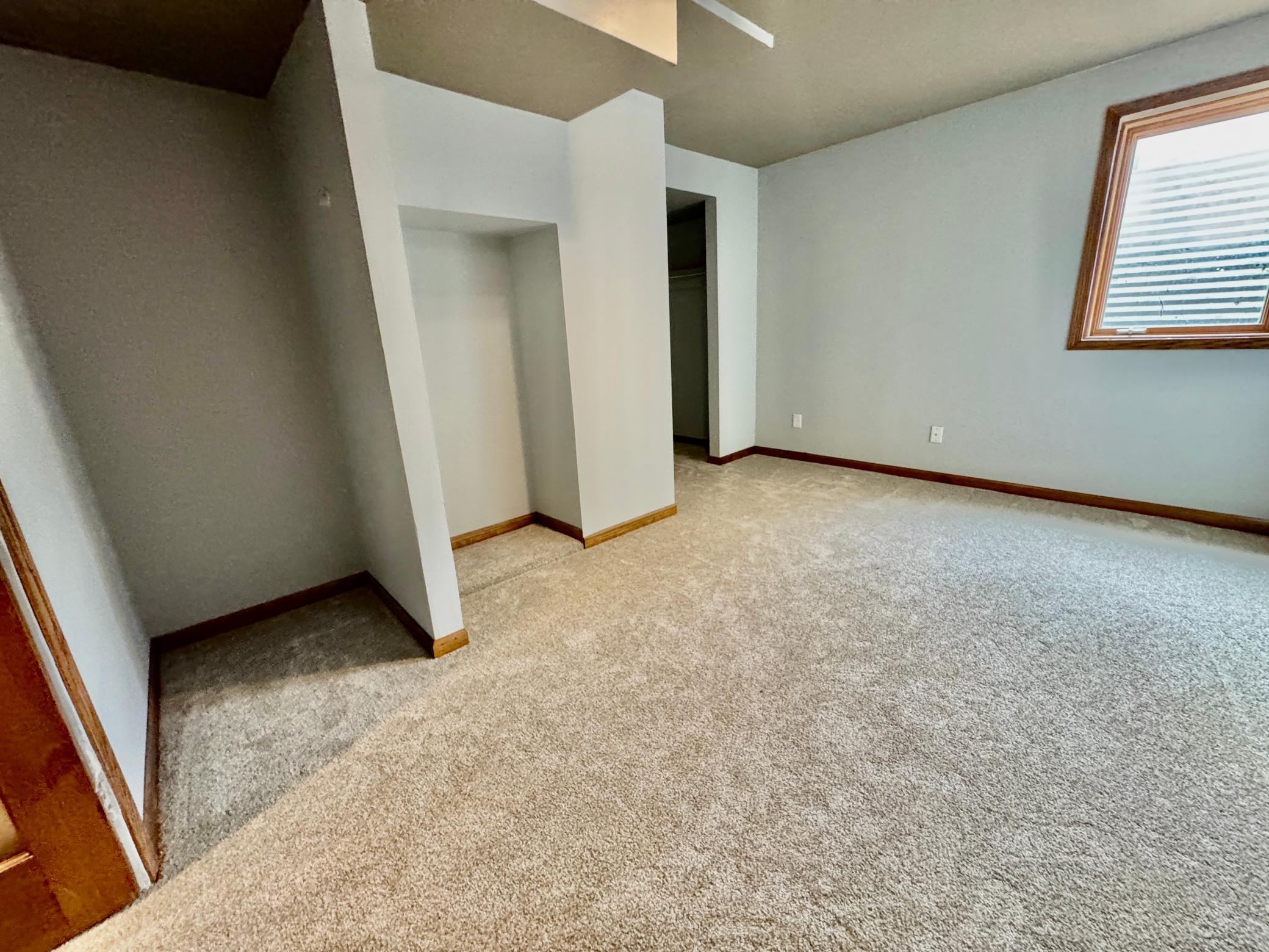 5239 N 6th Street Property Photo 14