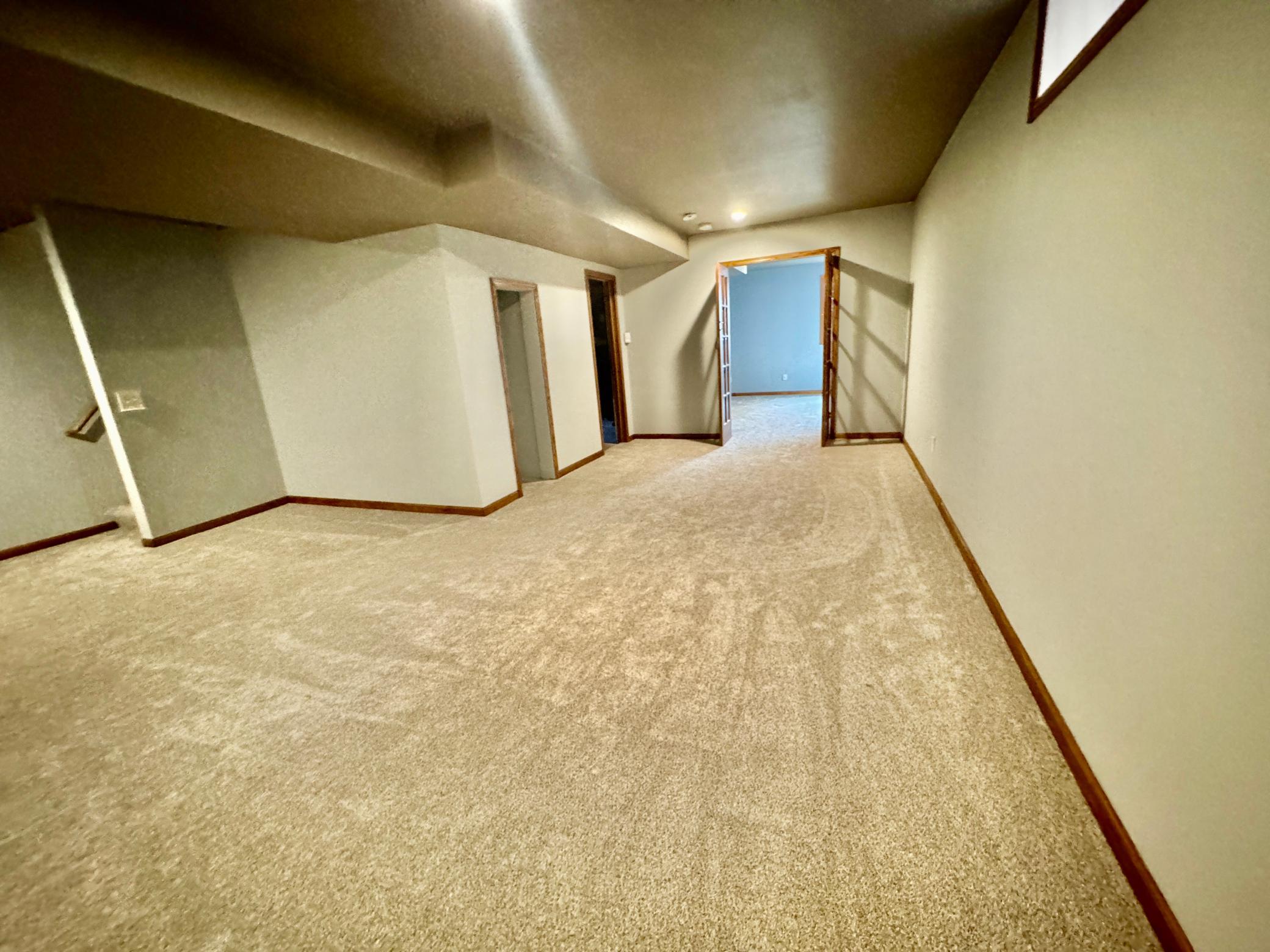 5239 N 6th Street Property Photo 15