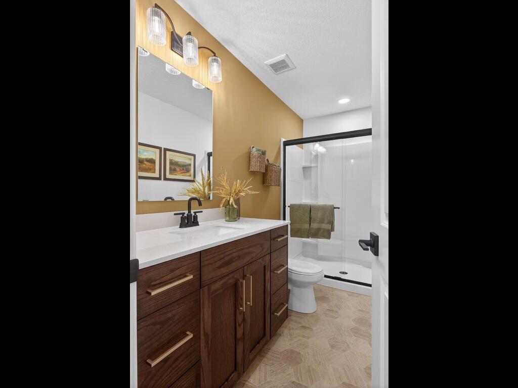 20081 Globe Drive Property Photo 34