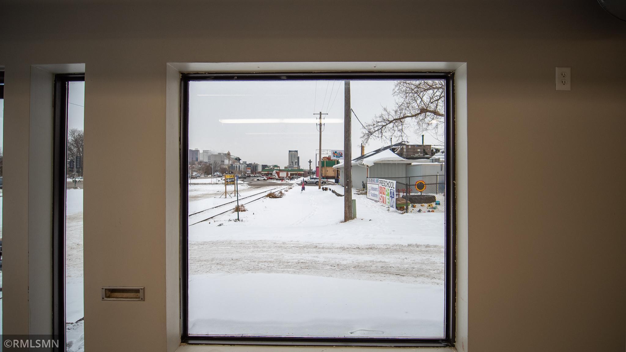 12 9th Street Se Property Photo 6