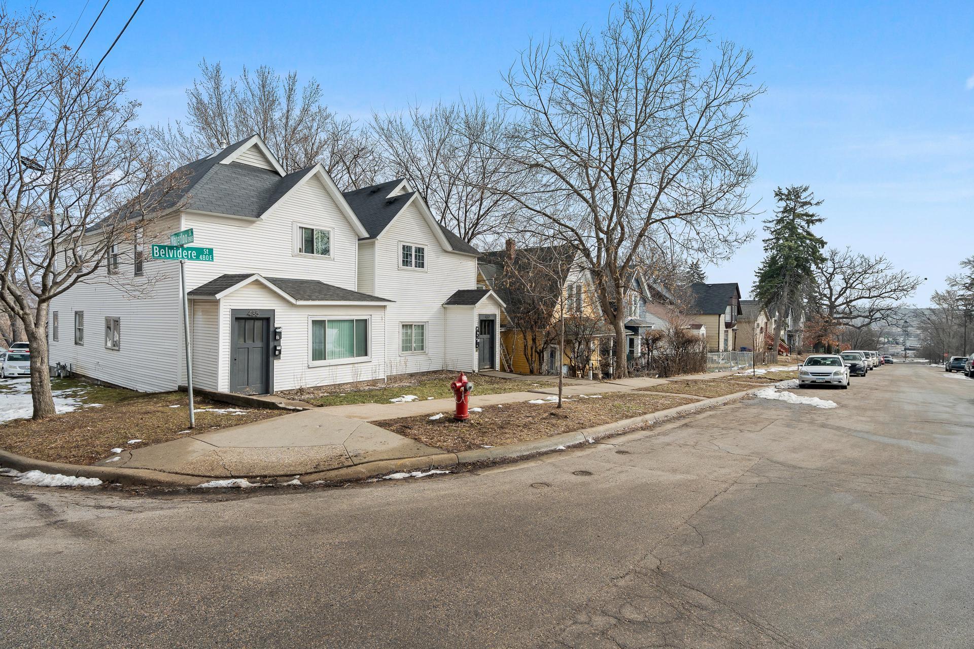 485 Belvidere Street E Property Photo 2