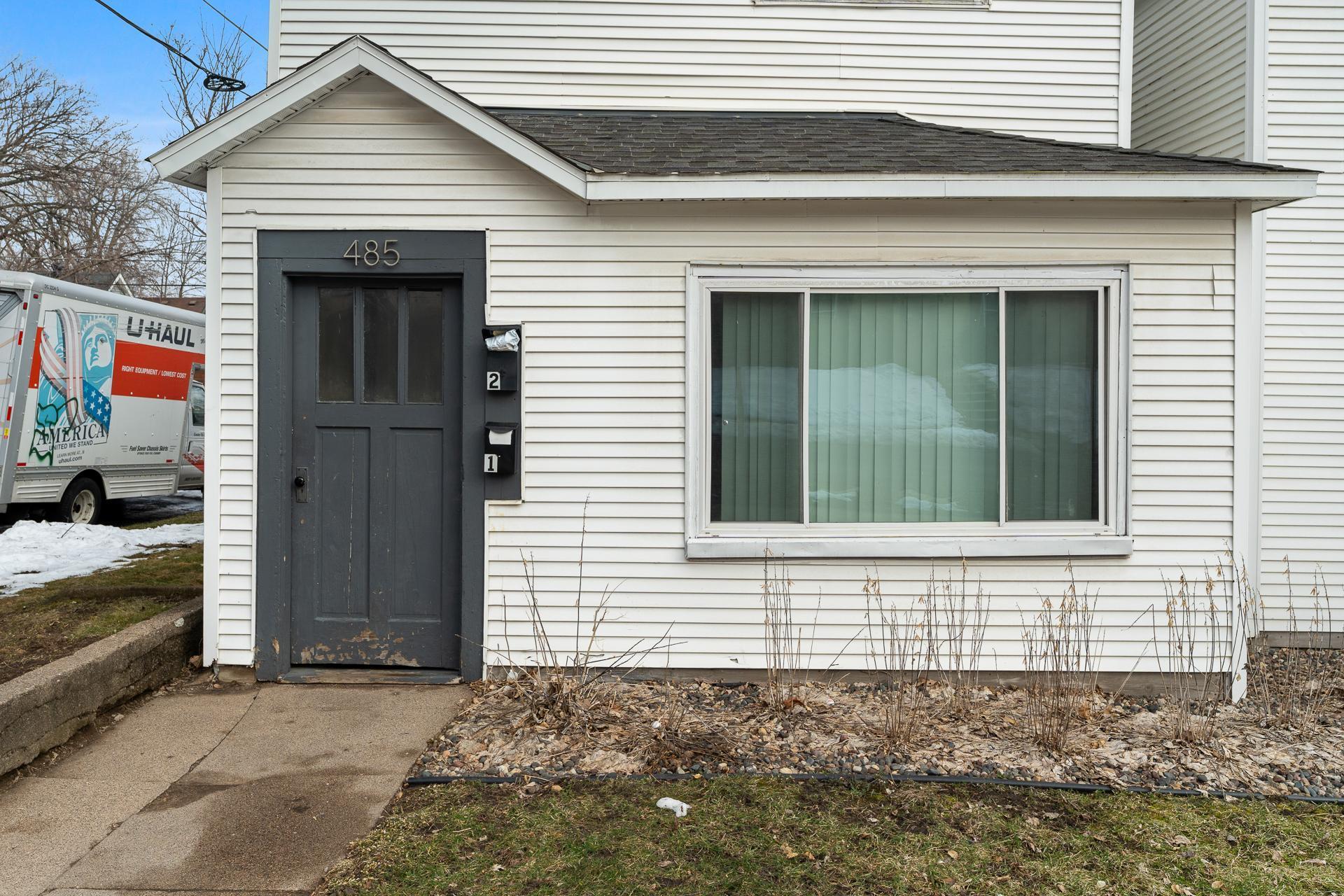 485 Belvidere Street E Property Photo 9