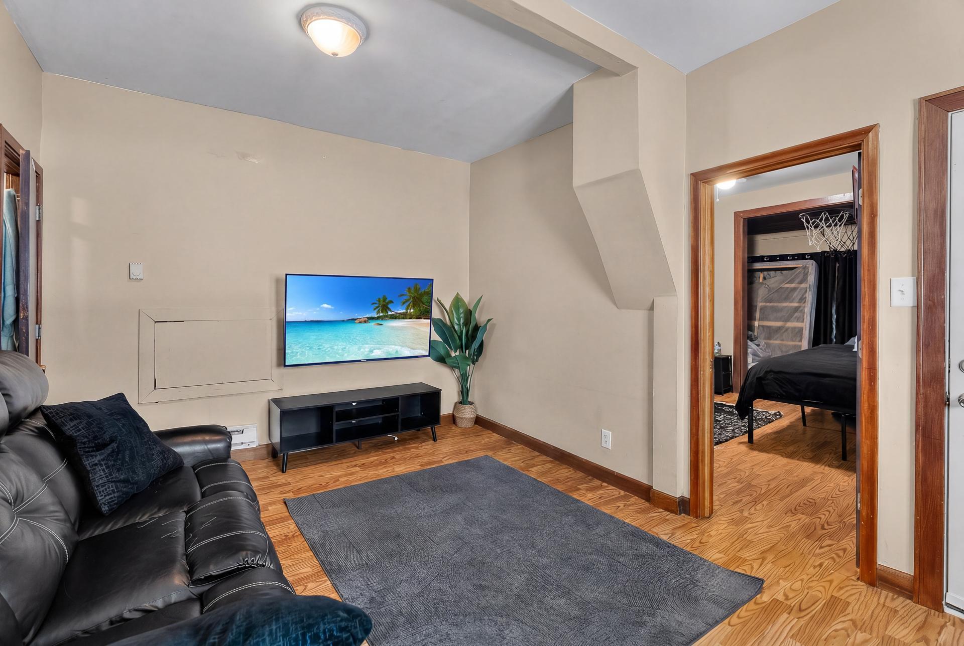 485 Belvidere Street E Property Photo 12