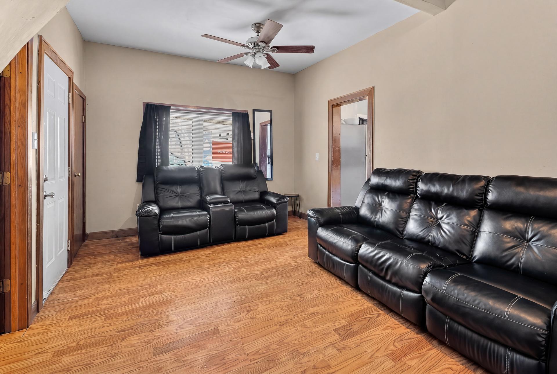 485 Belvidere Street E Property Photo 14