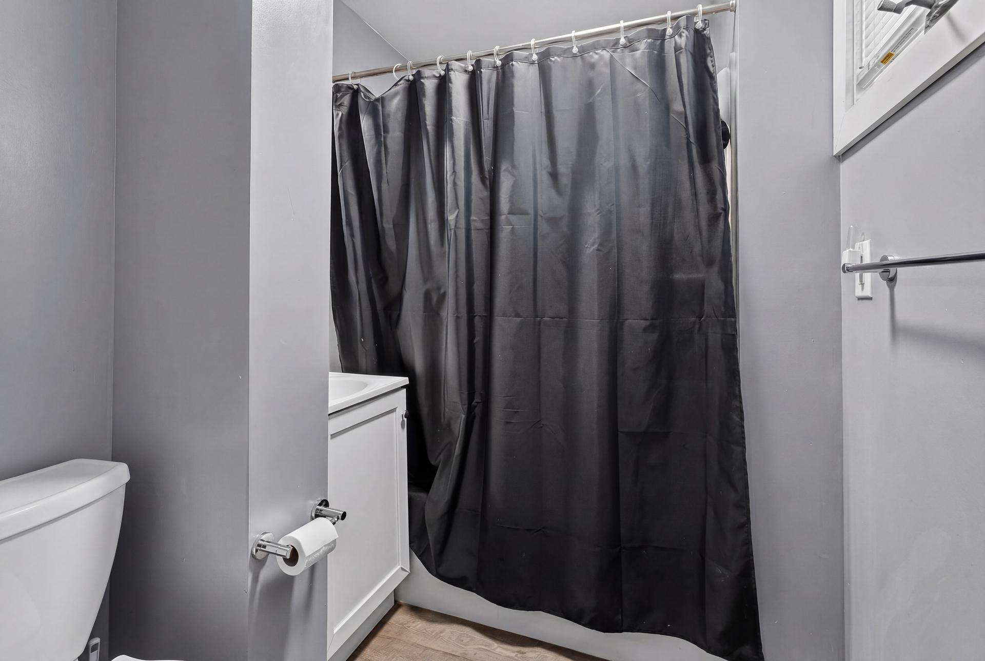 485 Belvidere Street E Property Photo 23