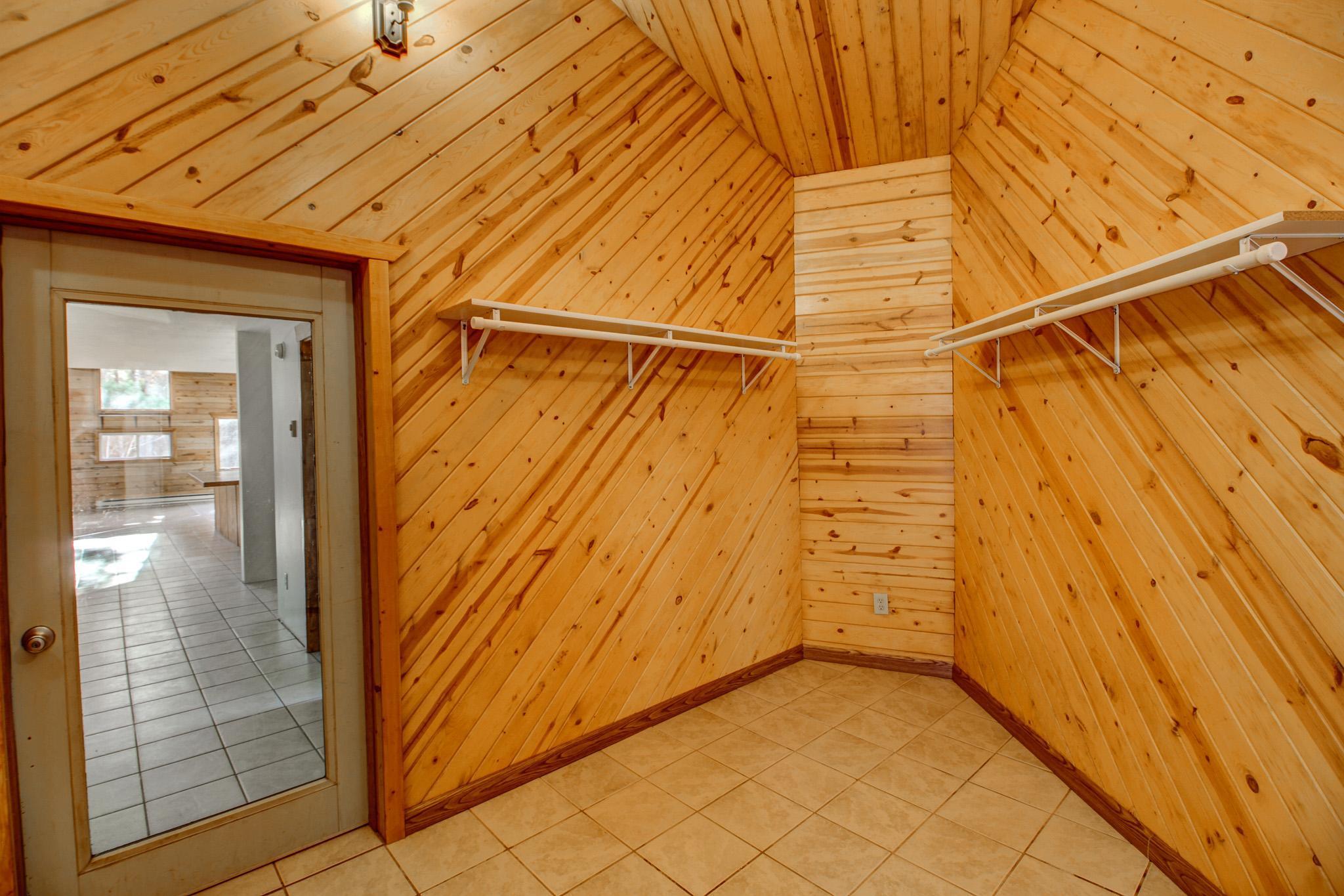 15861 Fortune Drive Property Photo 10