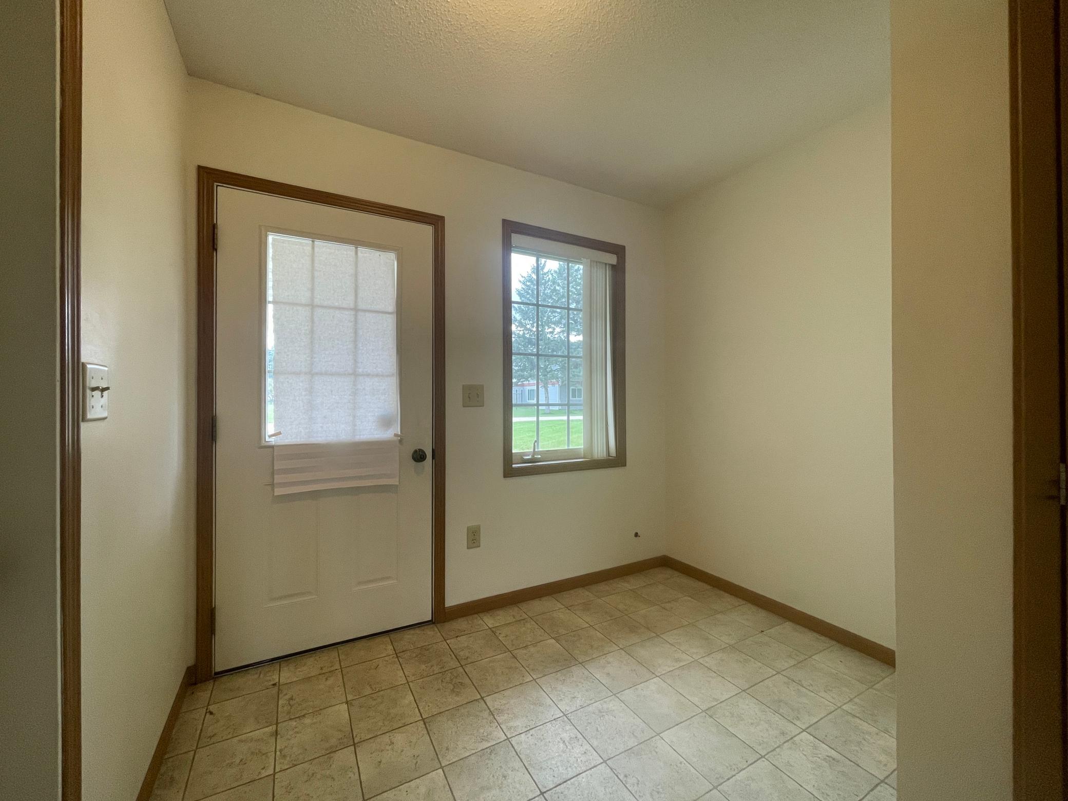 320a 2nd Street Ne Property Photo 4