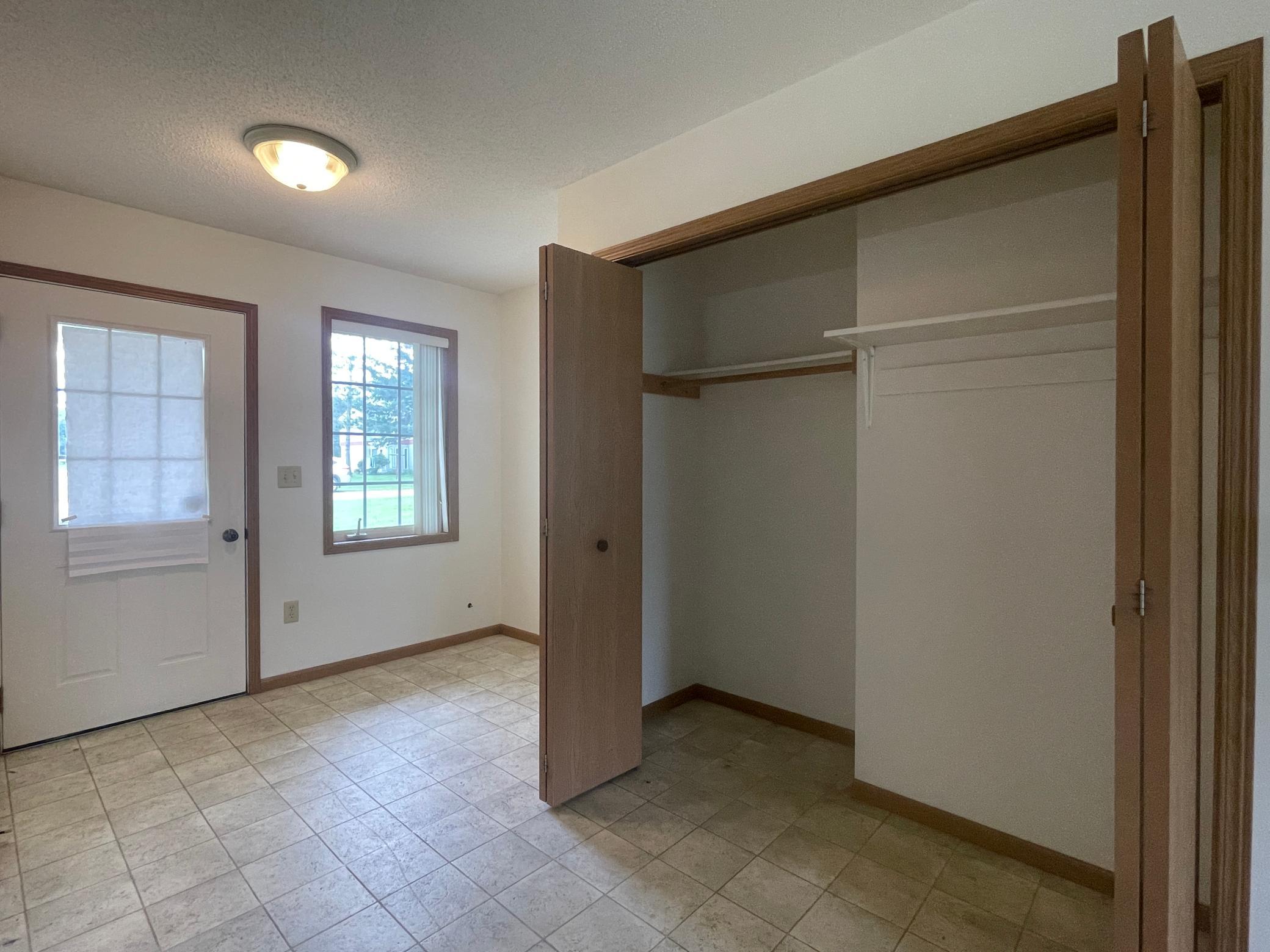 320a 2nd Street Ne Property Photo 5