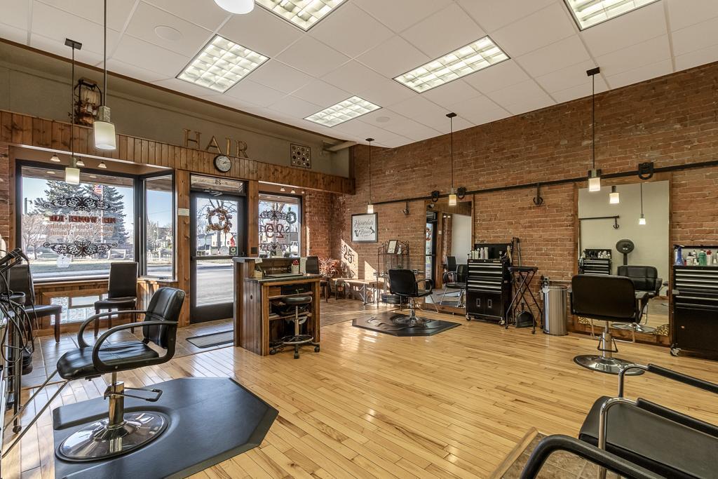 25 S Park Avenue Property Photo 8