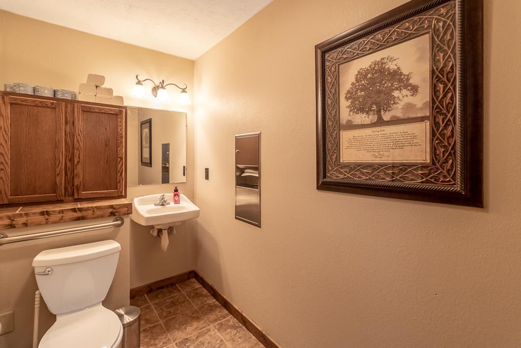 25 S Park Avenue Property Photo 20