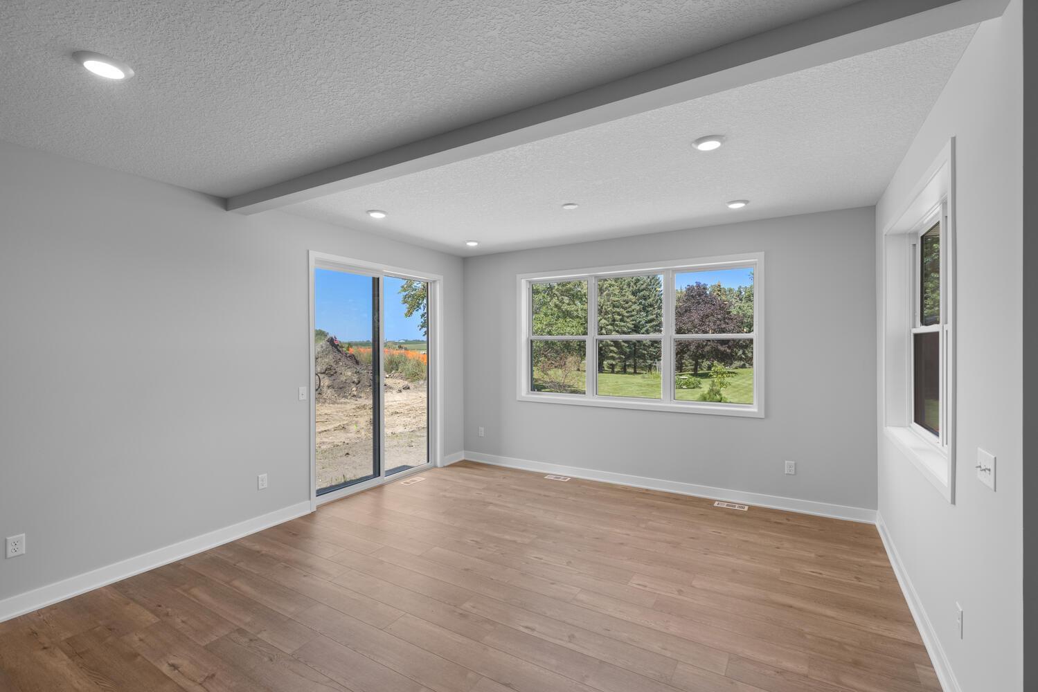 16651 S Manor Road Property Photo 5