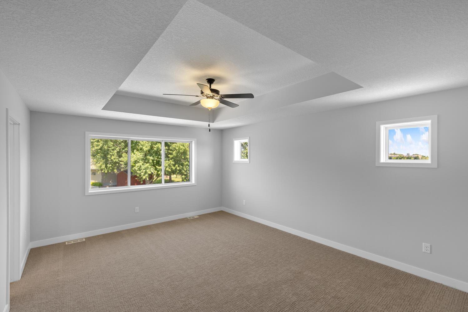 16651 S Manor Road Property Photo 8