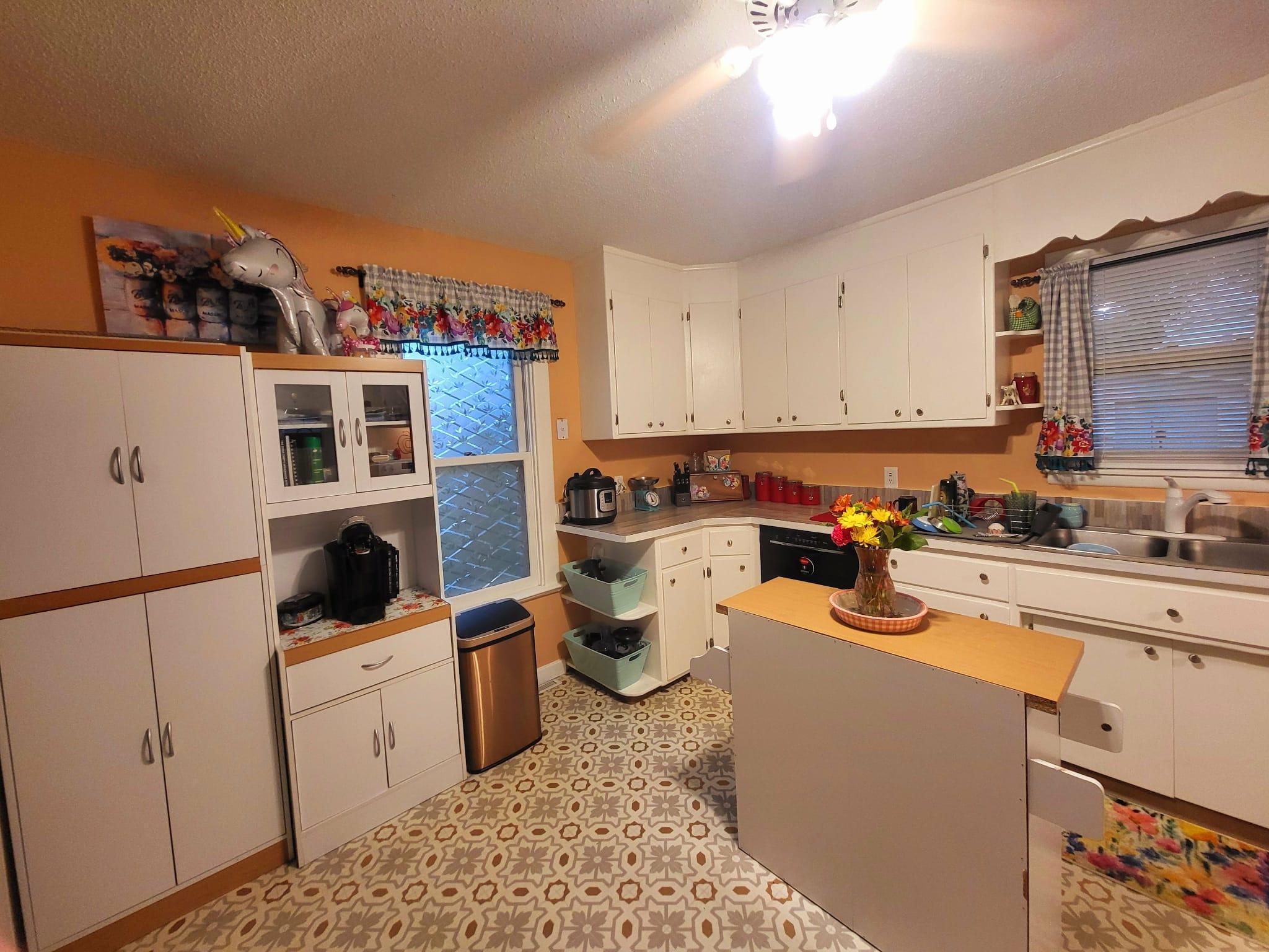 302 2nd Avenue Se Property Photo 3