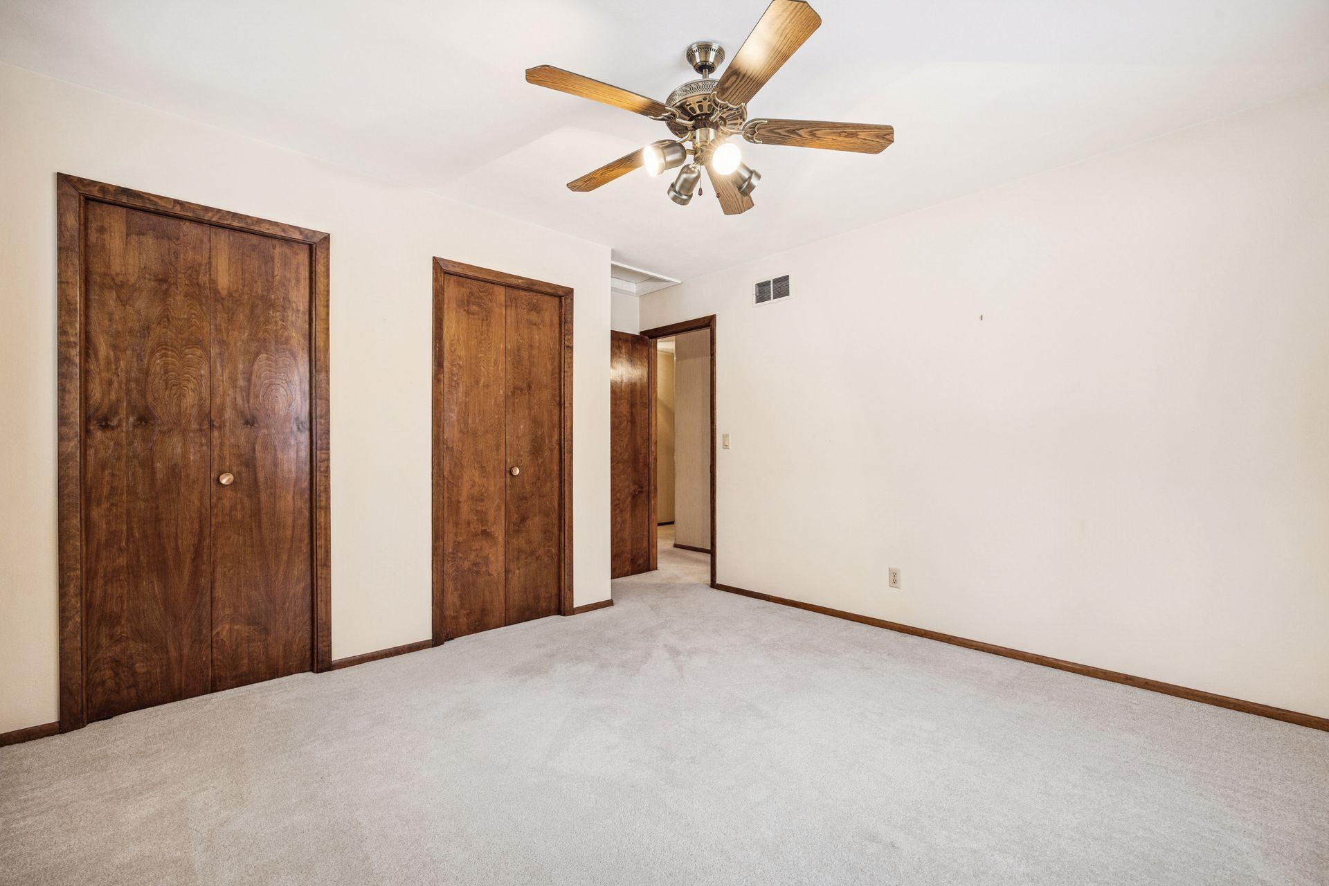 1835 Hunter Lane Property Photo 32