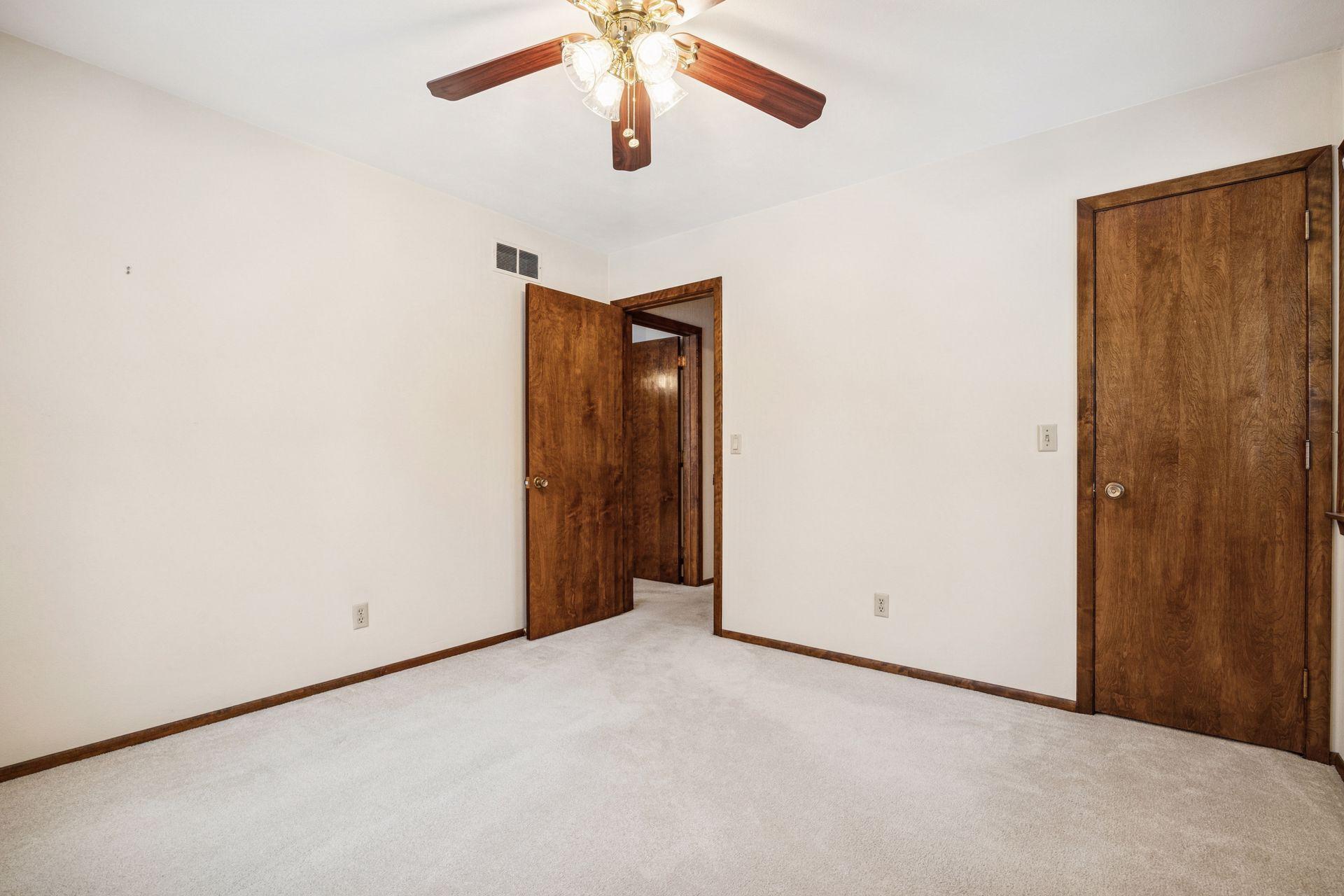 1835 Hunter Lane Property Photo 34