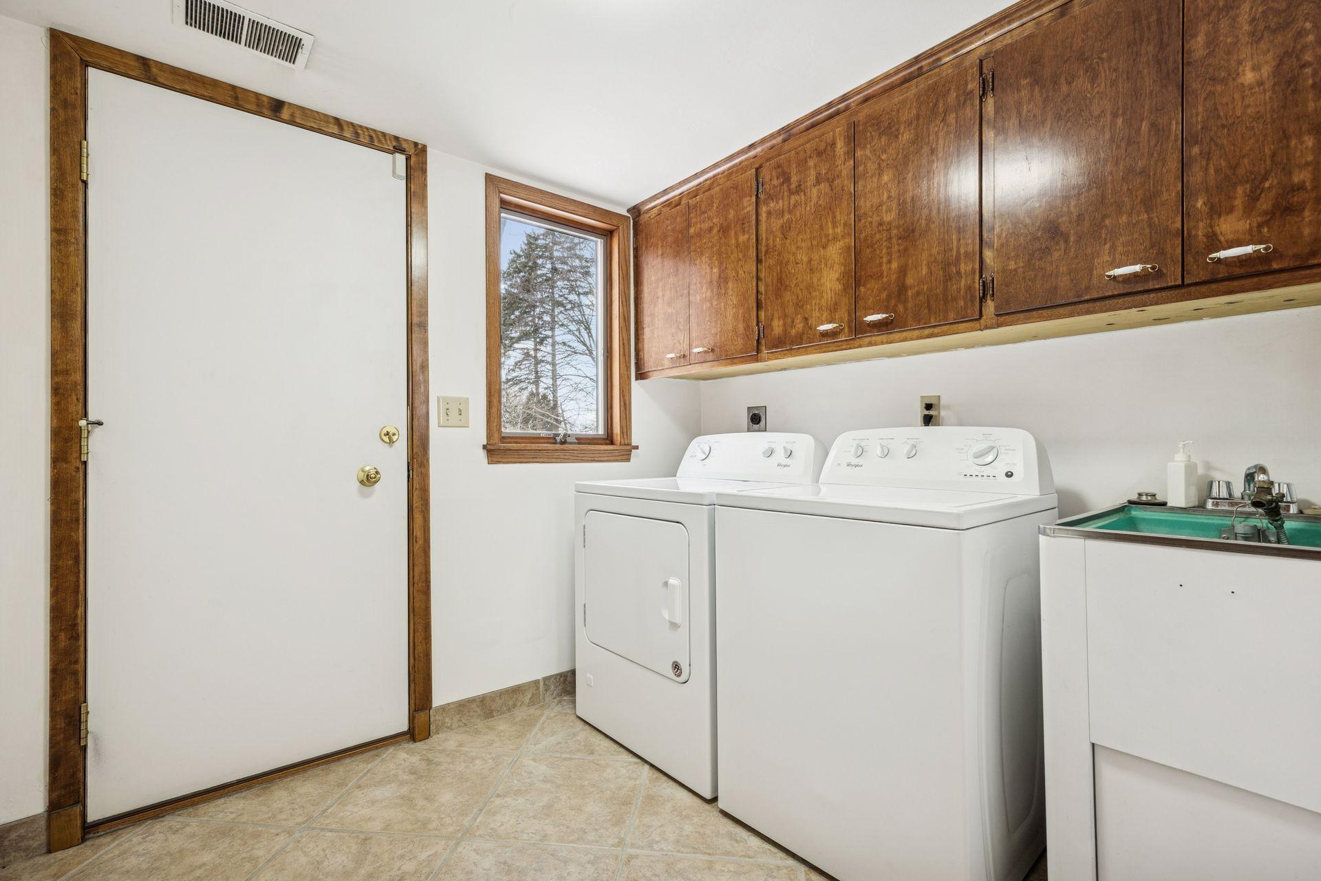 1835 Hunter Lane Property Photo 40
