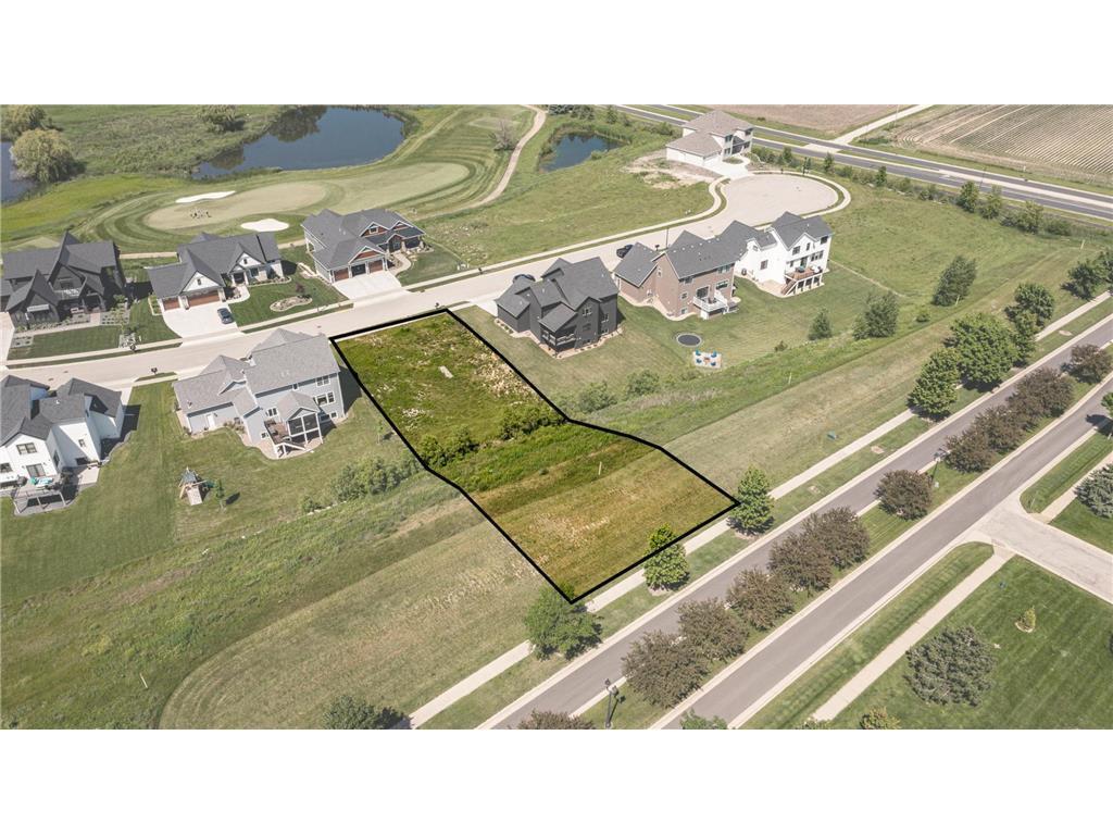 1004 Southwell Enclave Ne Property Photo 2