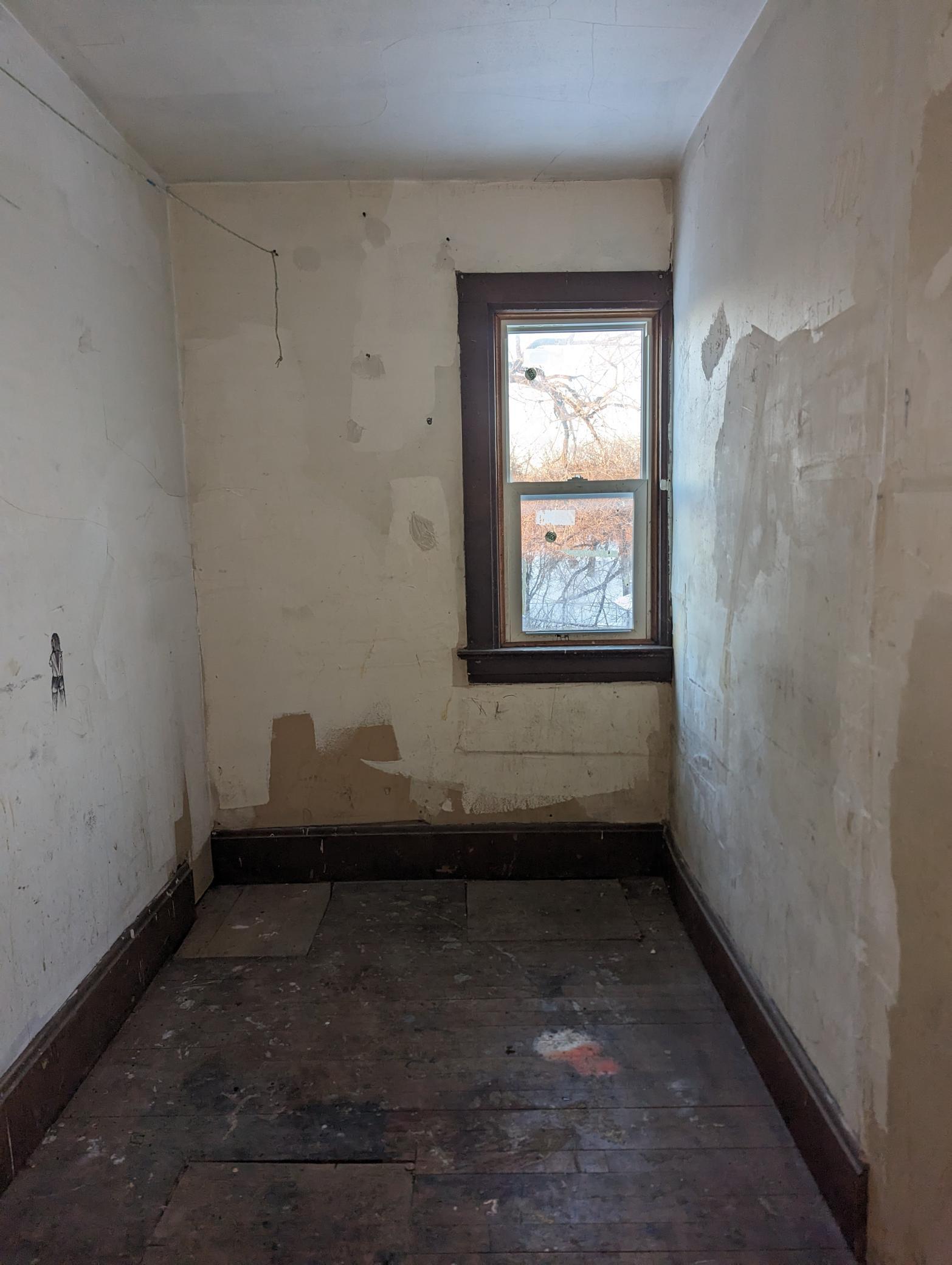 23 Acker Street W Property Photo 36