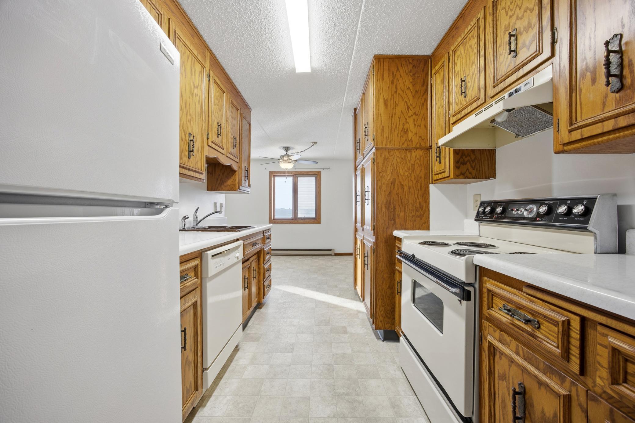 1110 3rd Avenue N 604e Property Photo 5