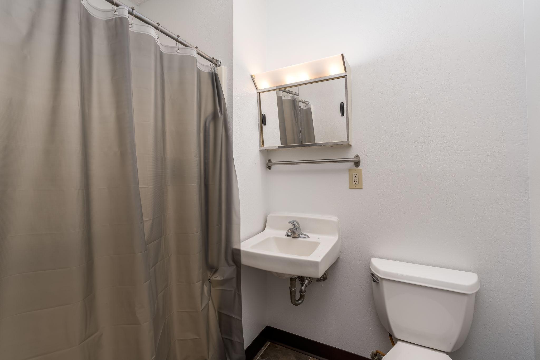 3200 Maple Avenue 2 Property Photo 35