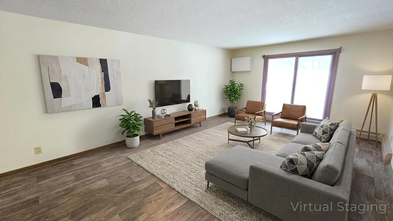35 Nathan Lane N 114 Property Photo 5