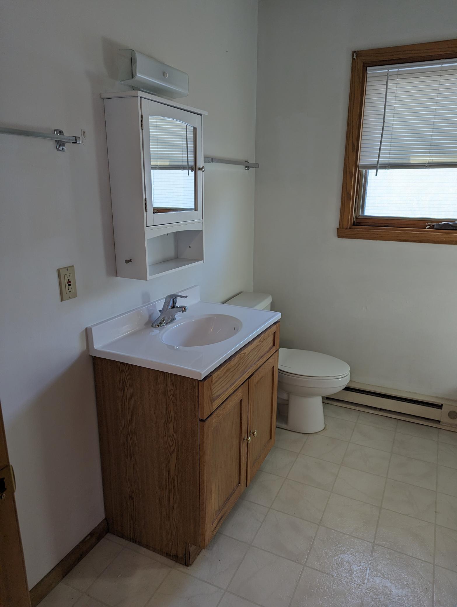 376 4th Street E #11 Property Photo 8