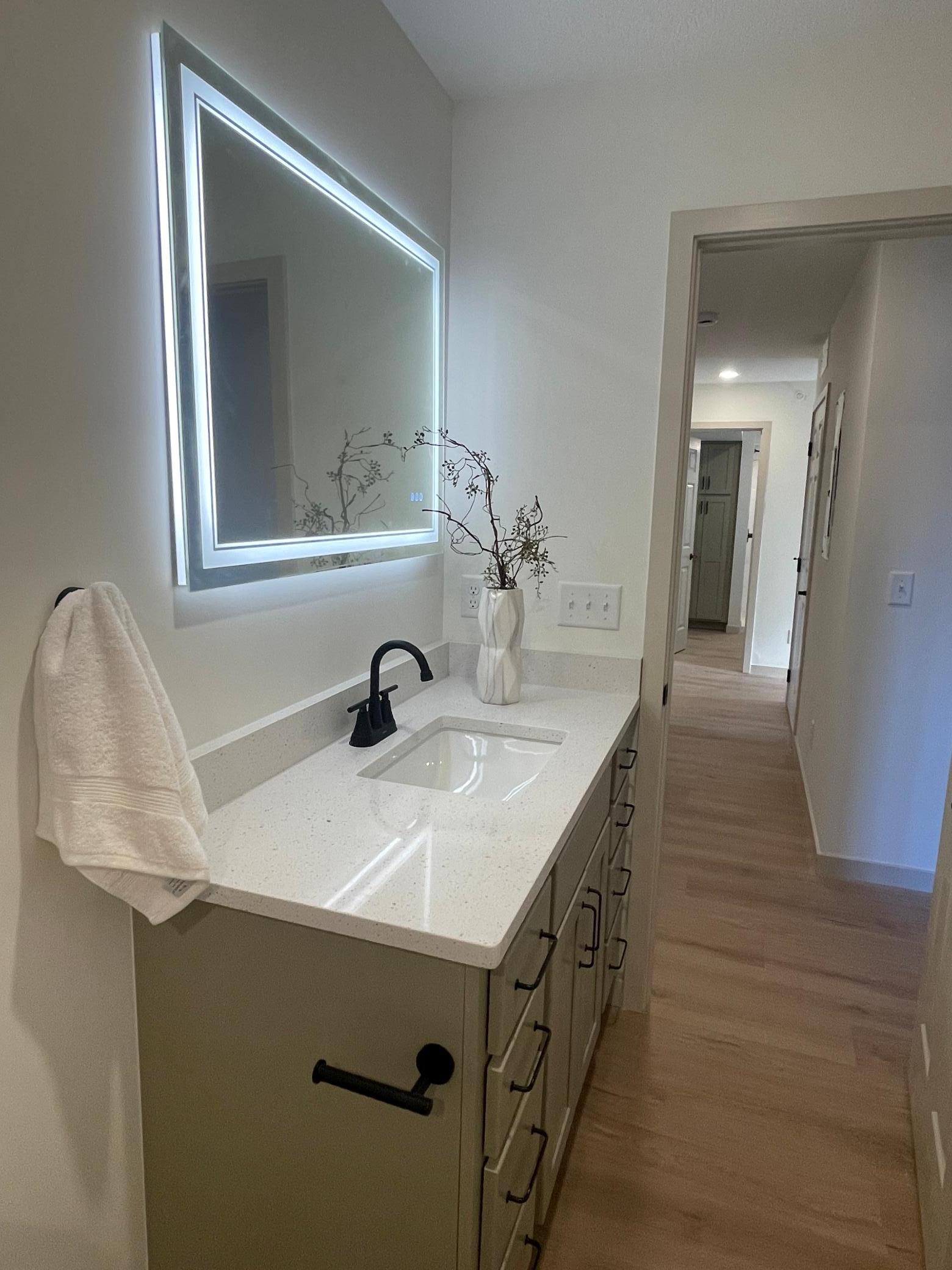 814 6th Street Se Property Photo 17