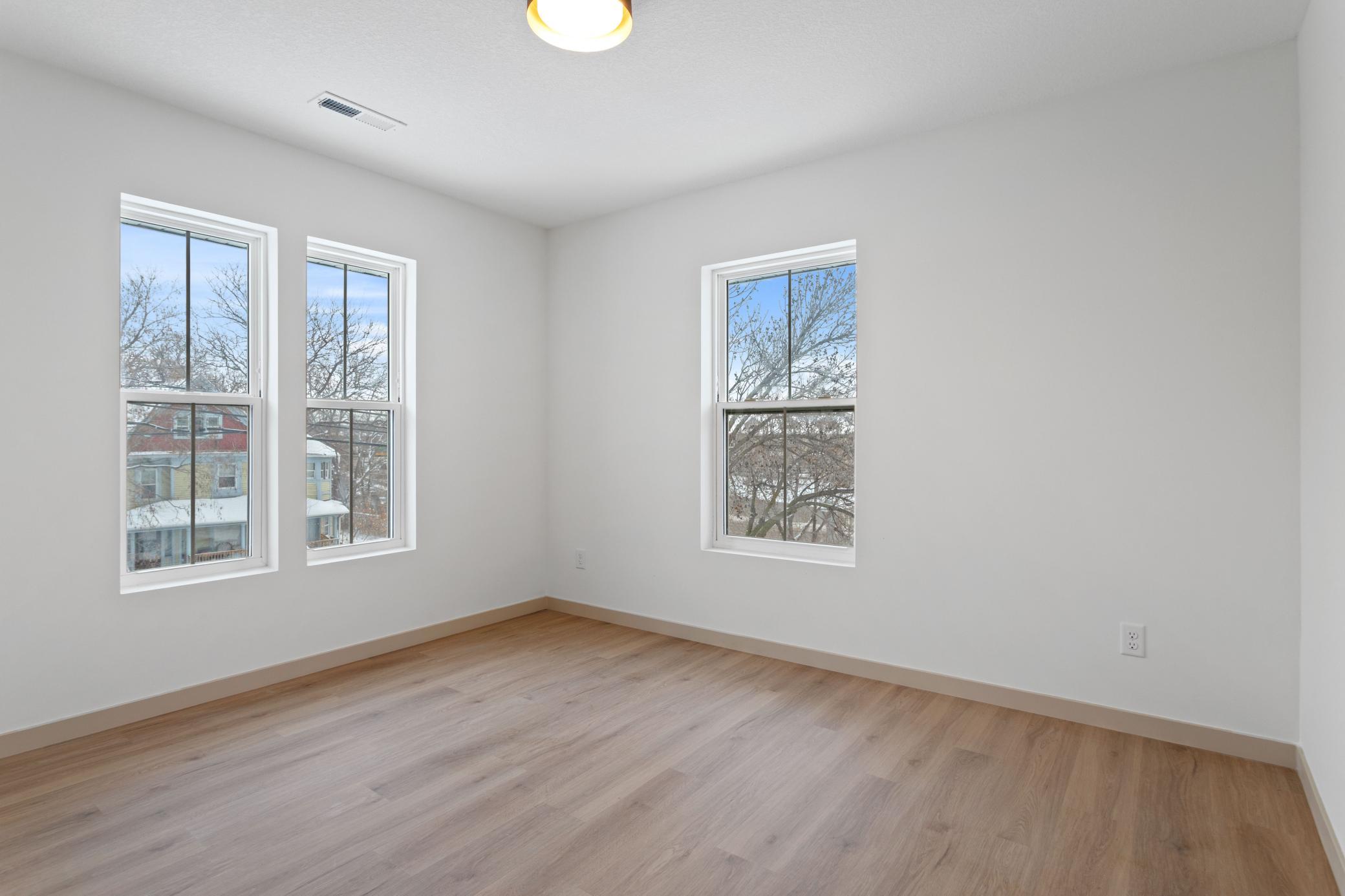 814 6th Street Se Property Photo 27