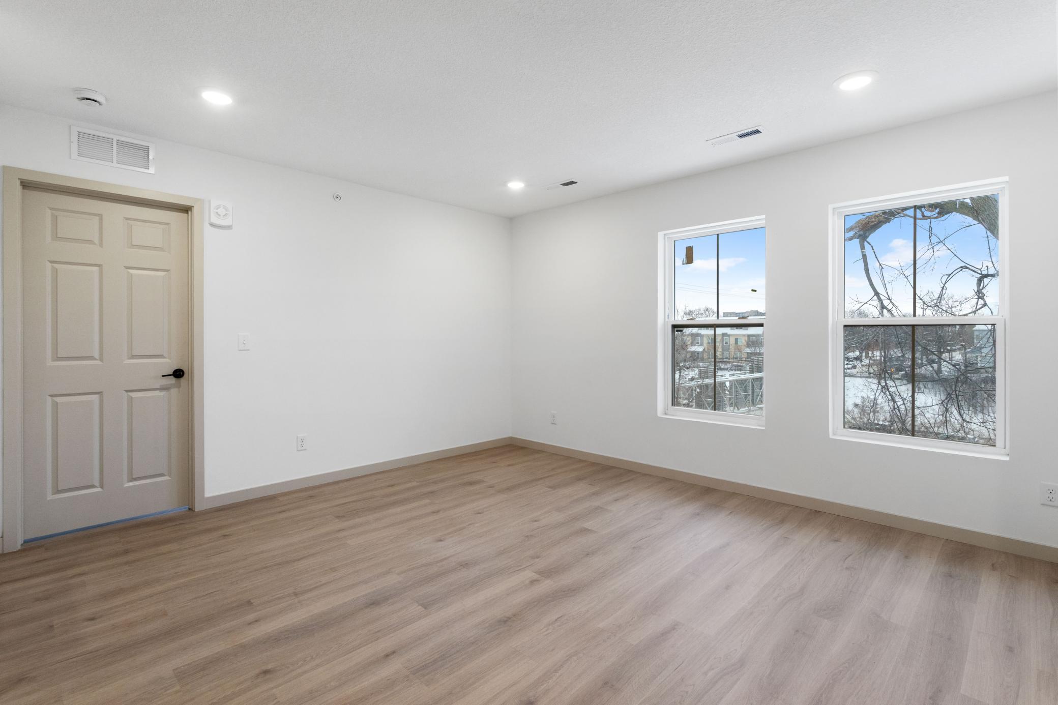 814 6th Street Se Property Photo 29