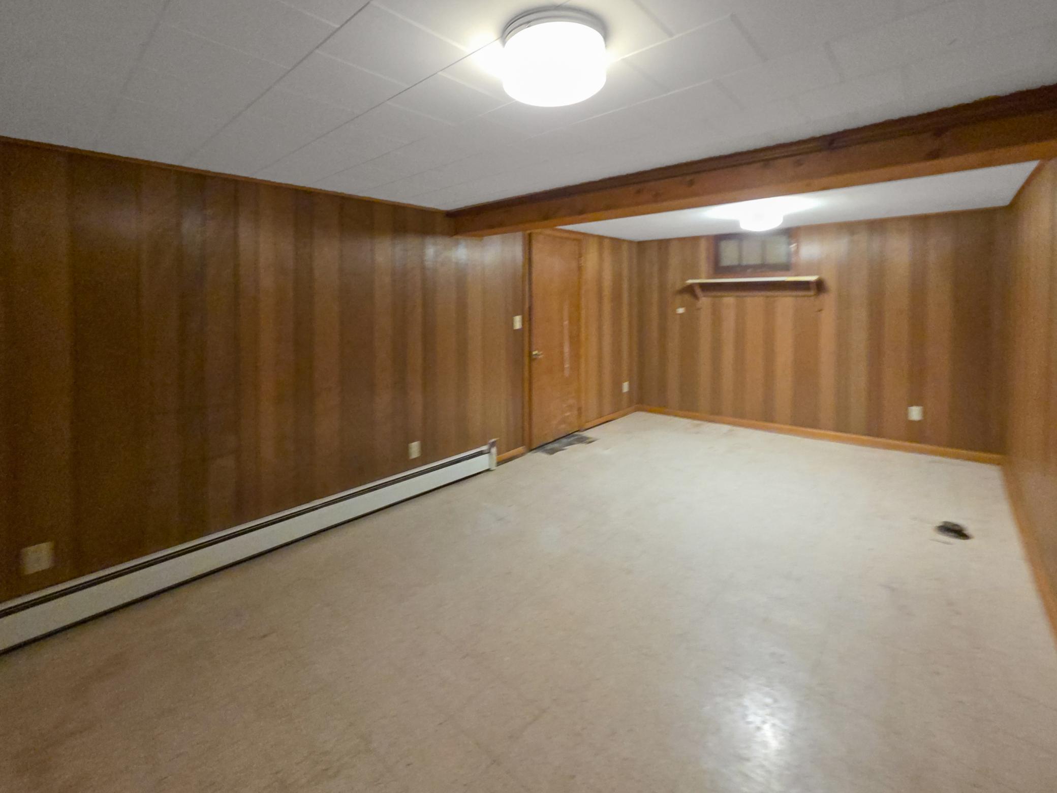 939 Duluth Avenue N Property Photo 18