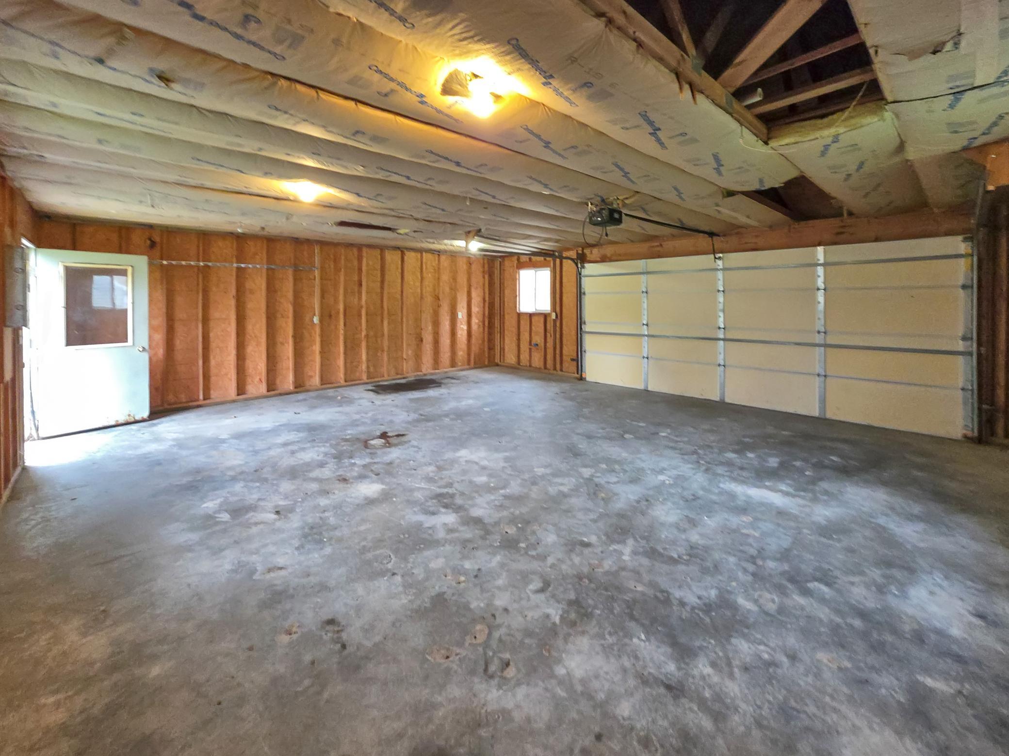 939 Duluth Avenue N Property Photo 19