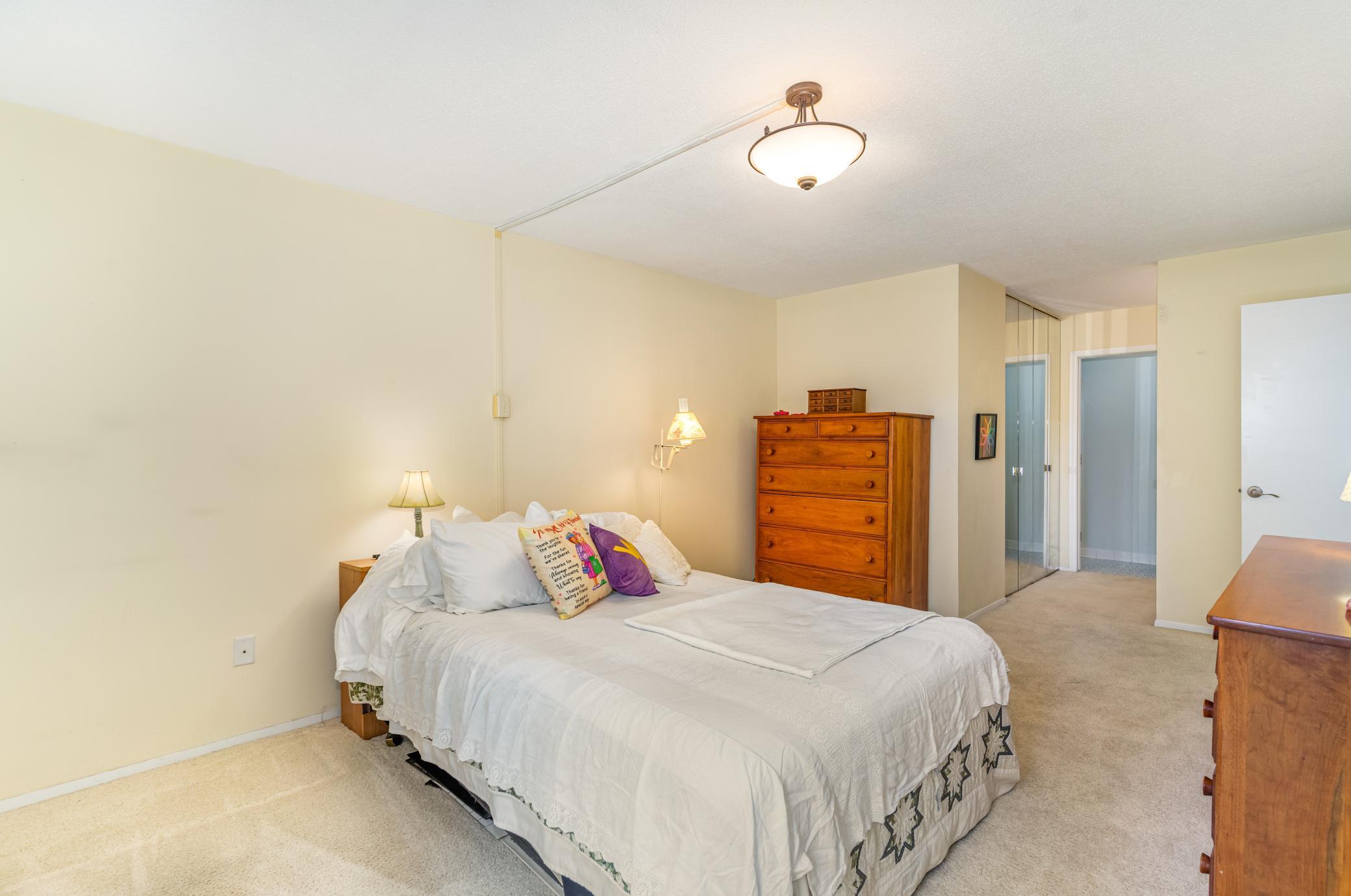 7520 Cahill Road 203a Property Photo 10