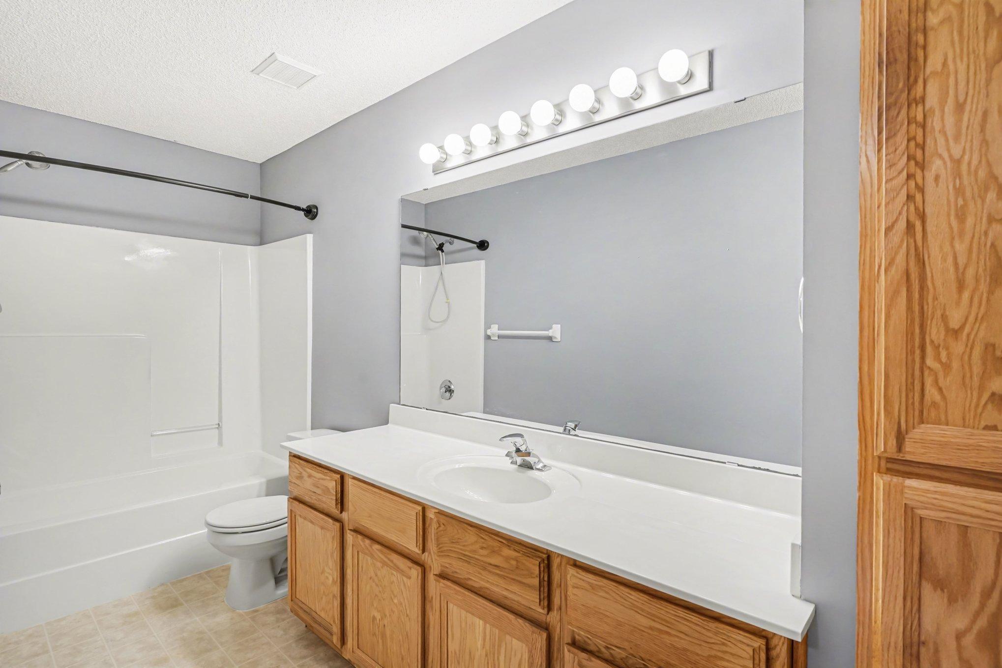 13900 Glendale Trail Property Photo 12