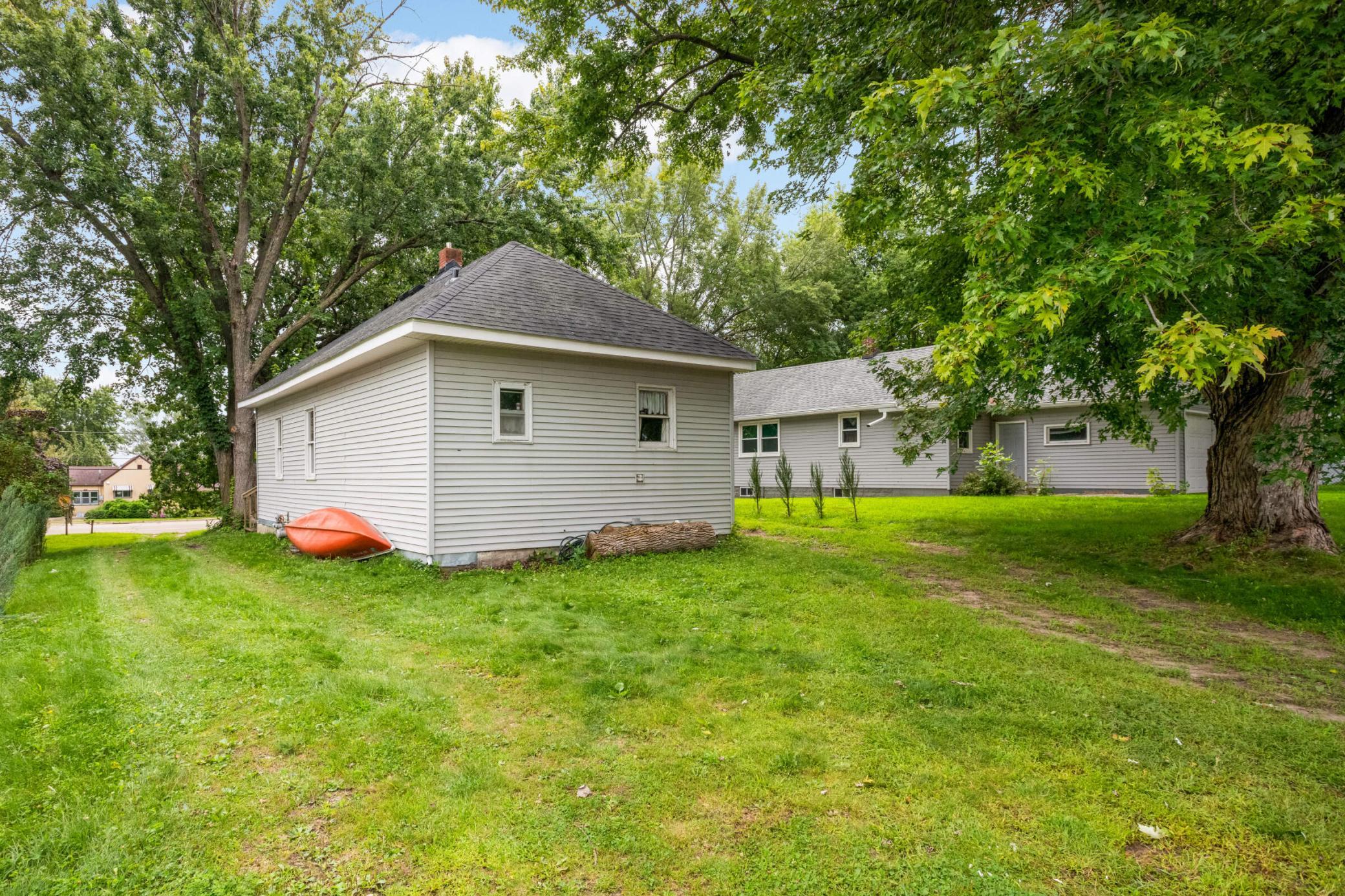 744 N Shore Drive Property Photo 18