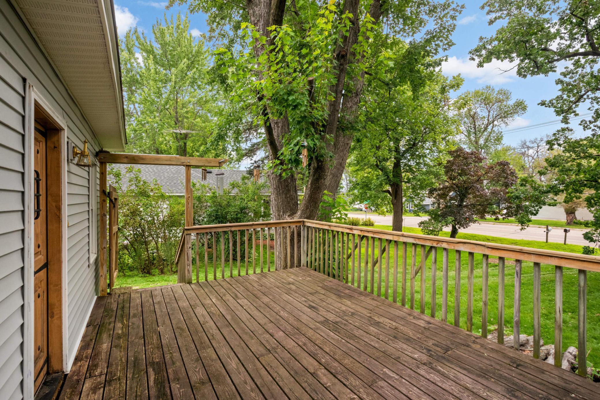744 N Shore Drive Property Photo 19