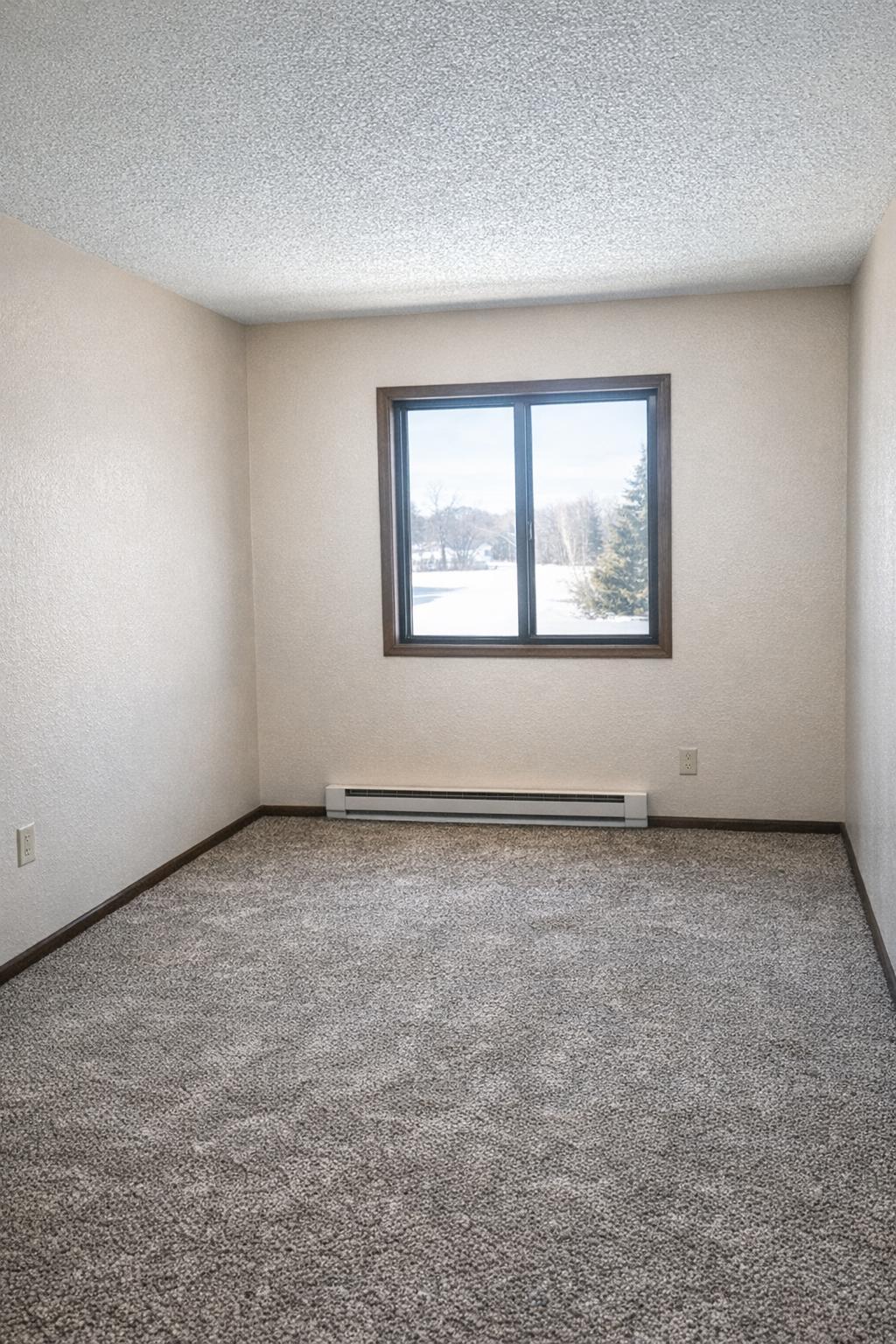 520 St Johns Street #6 Property Photo 2