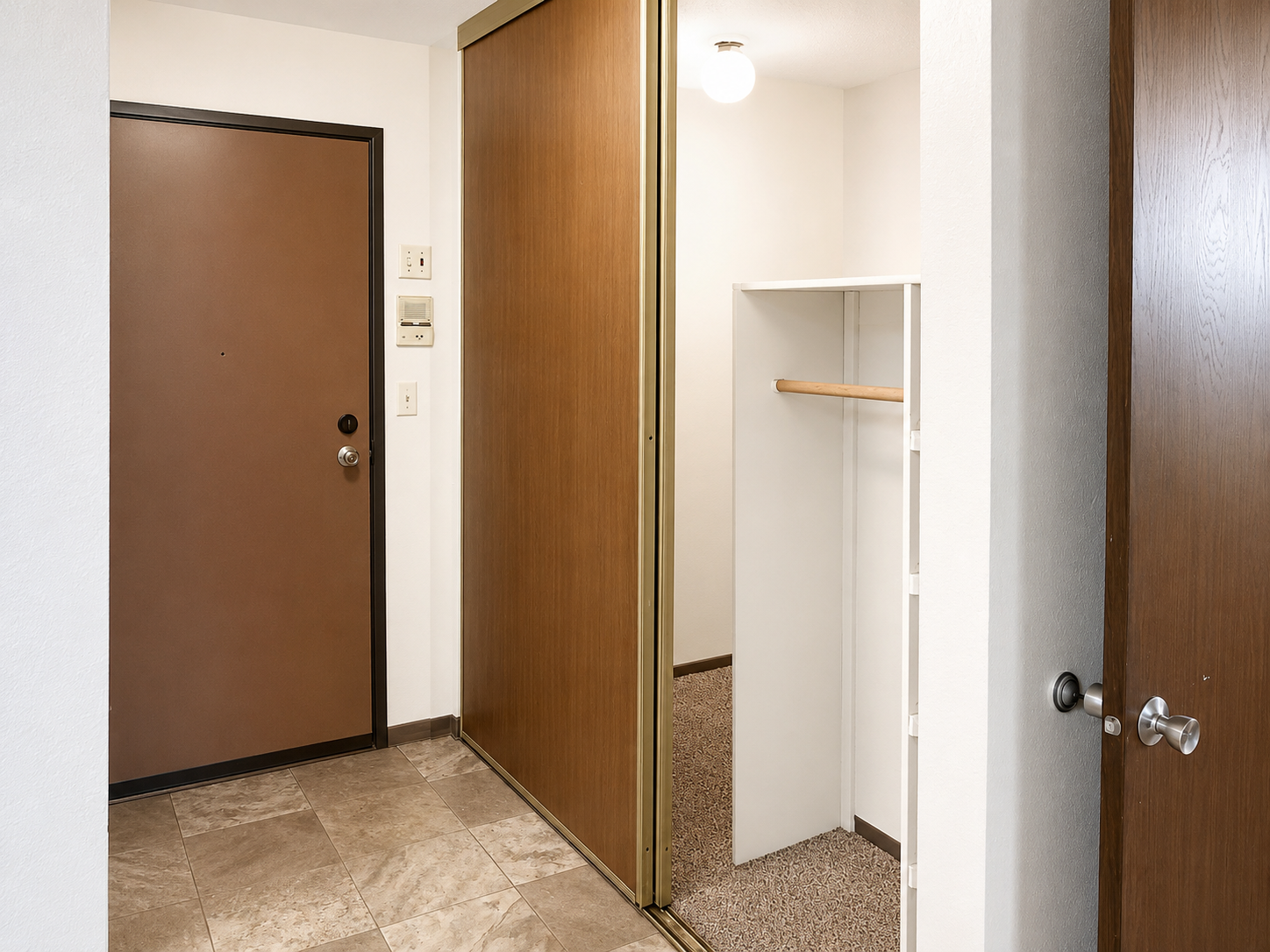 520 St Johns Street #6 Property Photo 8