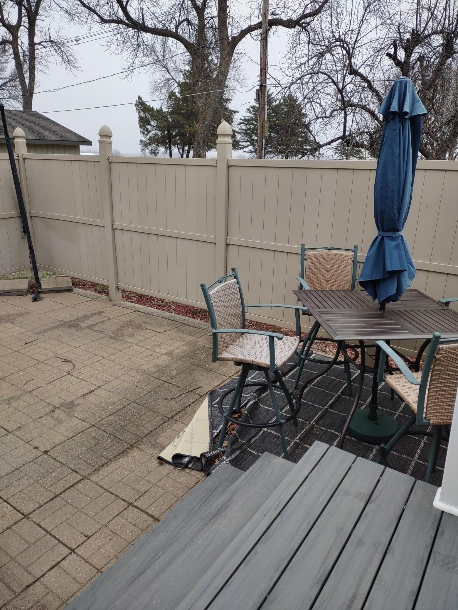 842 Western Avenue Property Photo 27