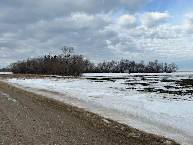 2434 240th Avenue Property Photo 6