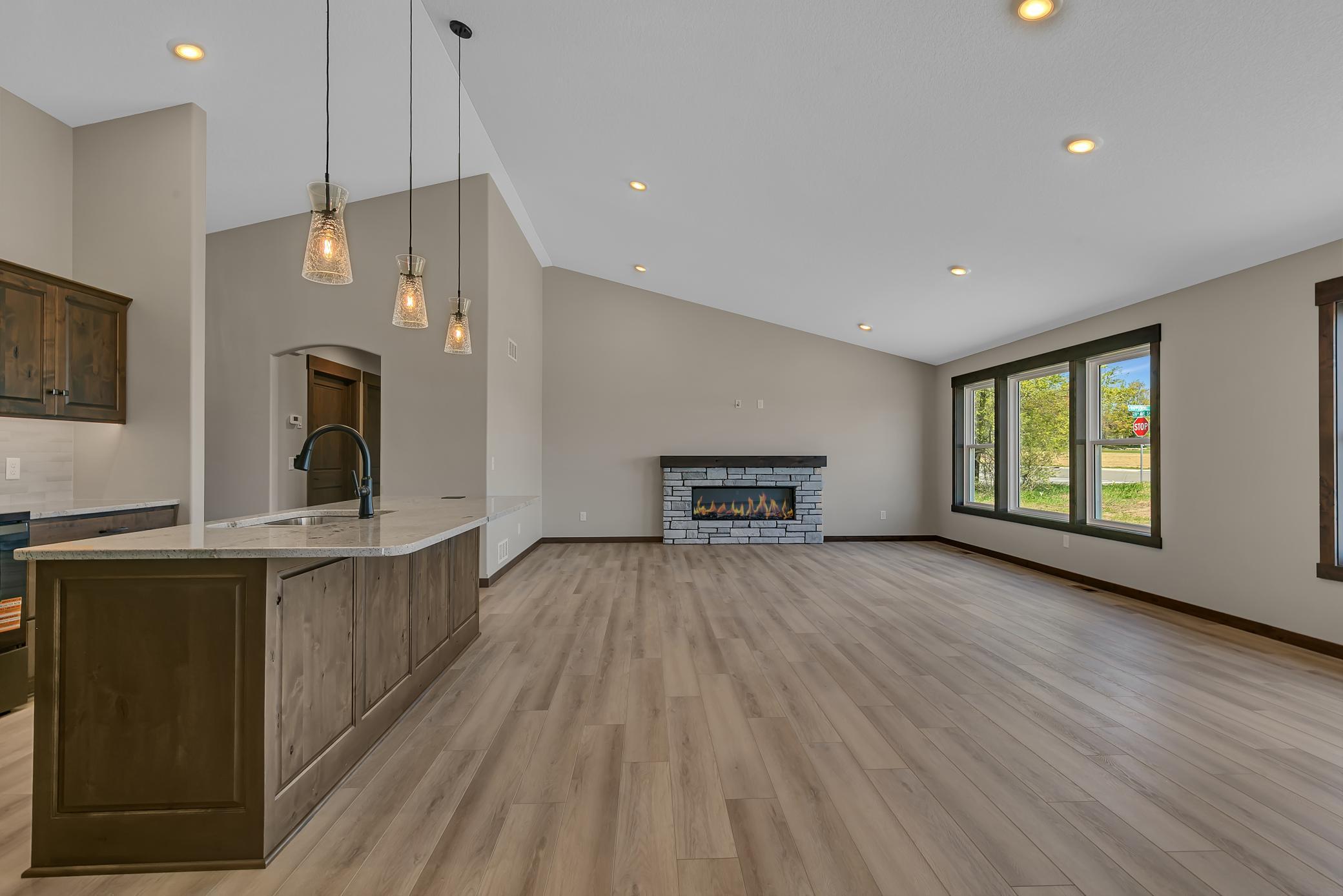 1900 Sandstone Loop S Property Photo 6