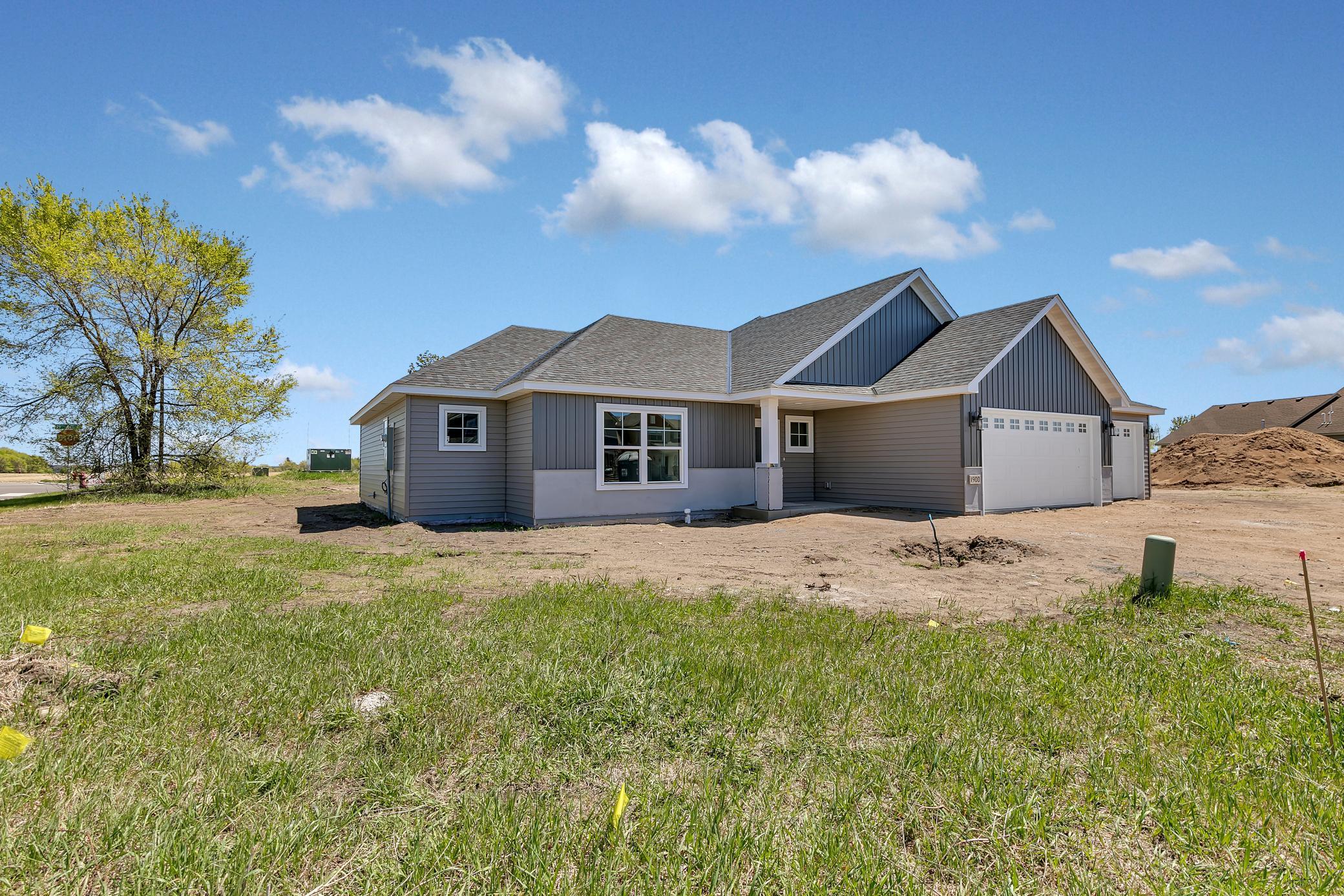 1900 Sandstone Loop S Property Photo 29