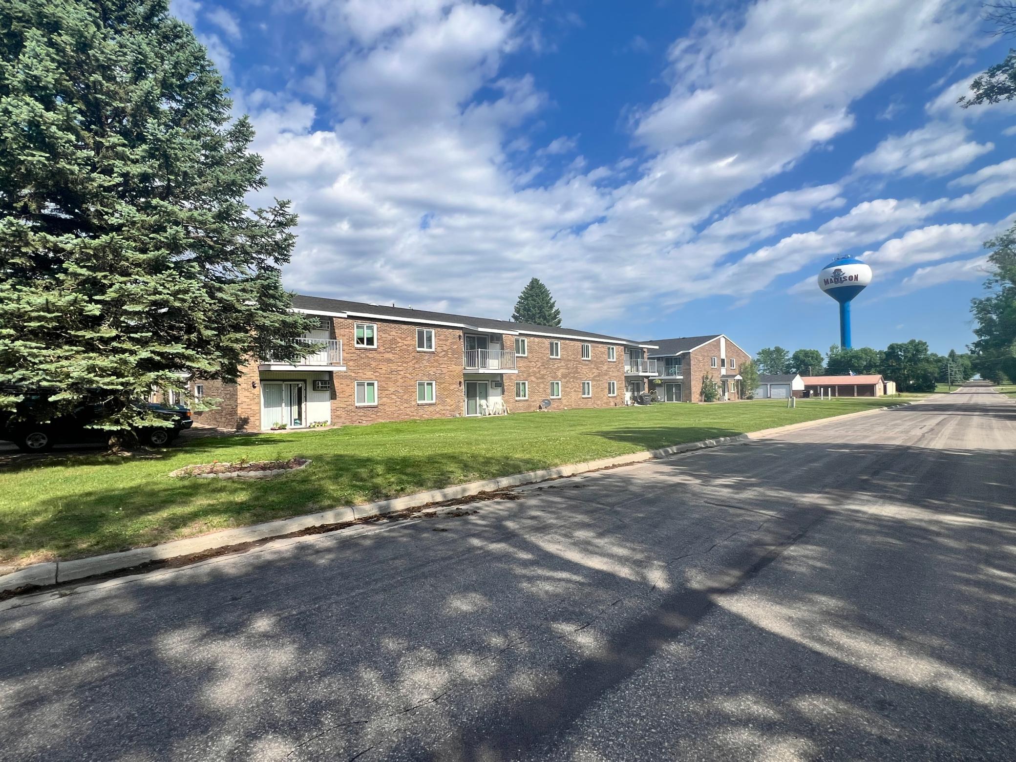 207 And 213 9th Avenue Property Photo 1